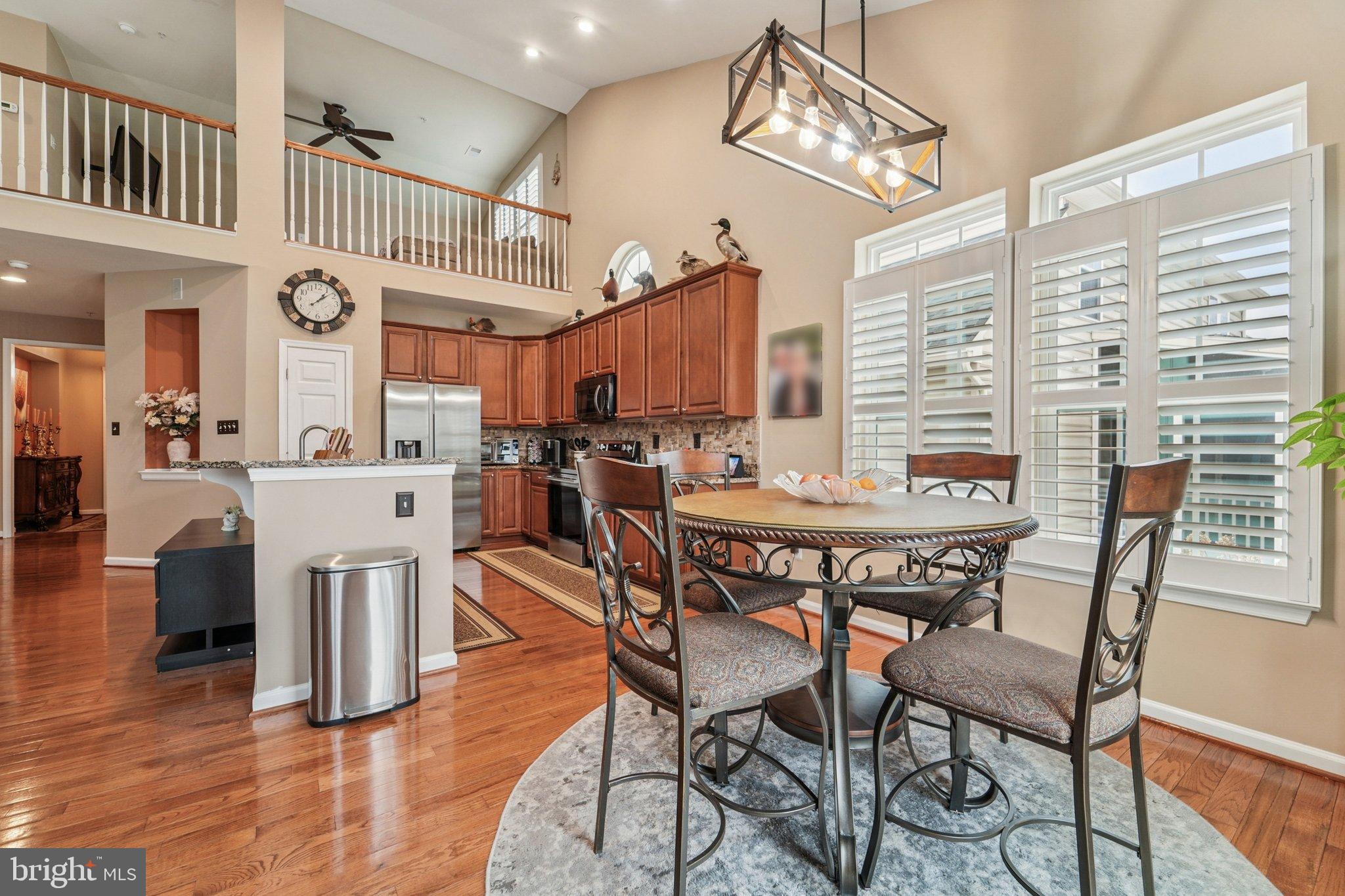 SIGNATURE CLUB AT GREENVIEW - Residential