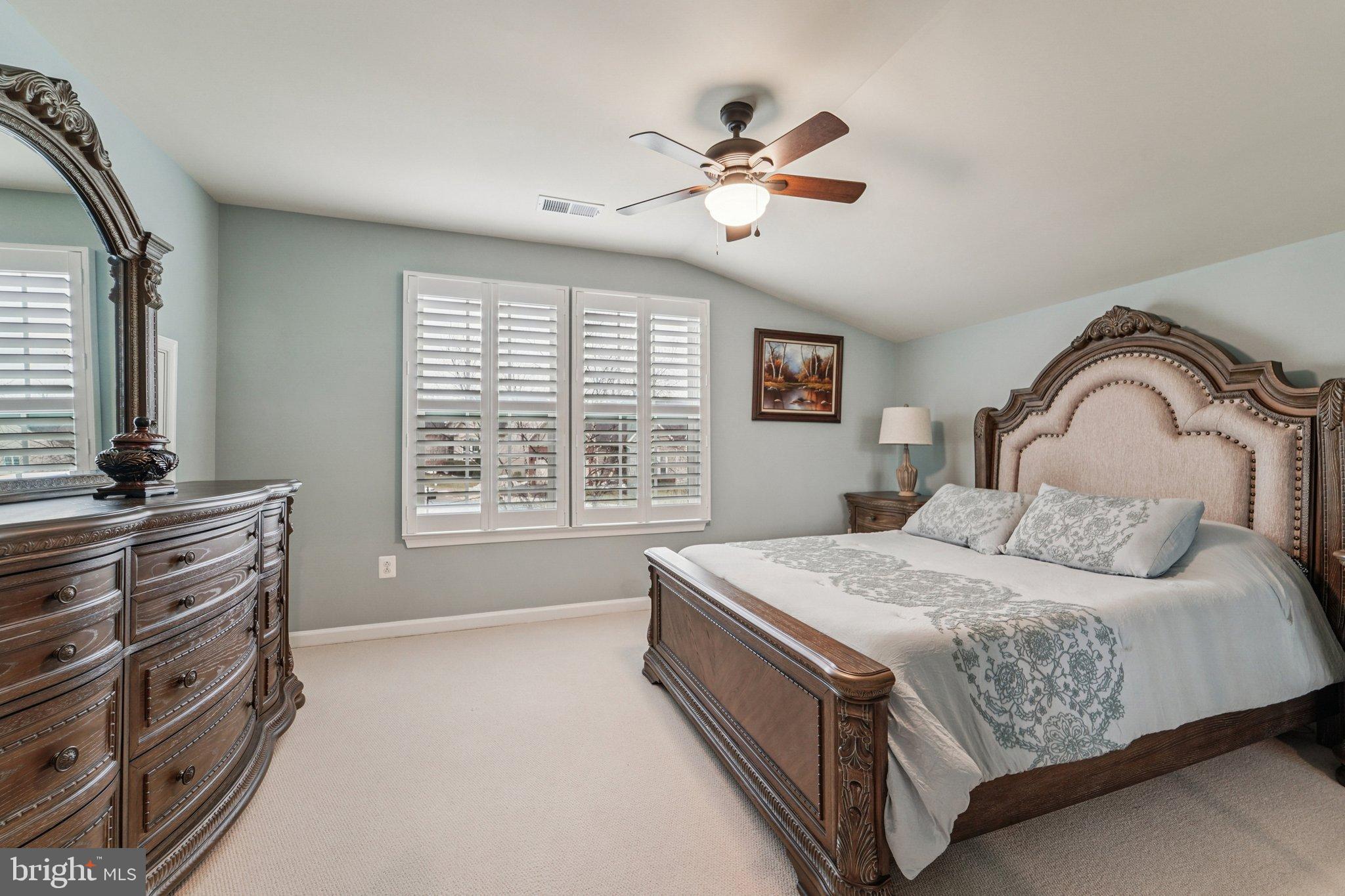 SIGNATURE CLUB AT GREENVIEW - Residential