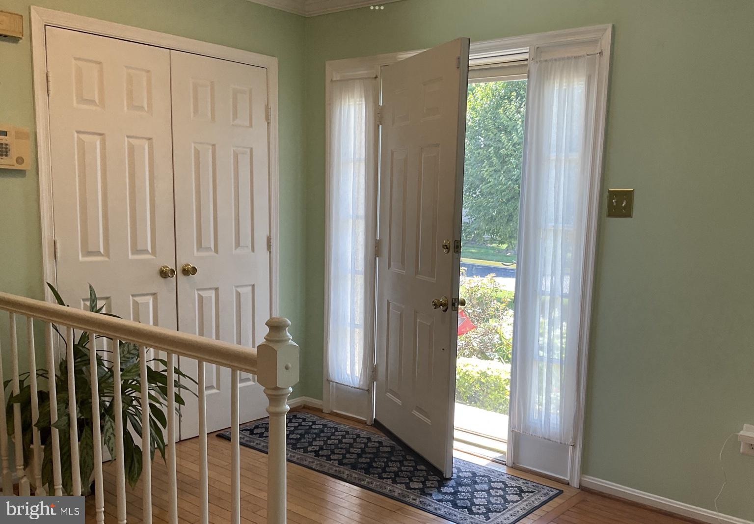 LONGMEAD - Residential
