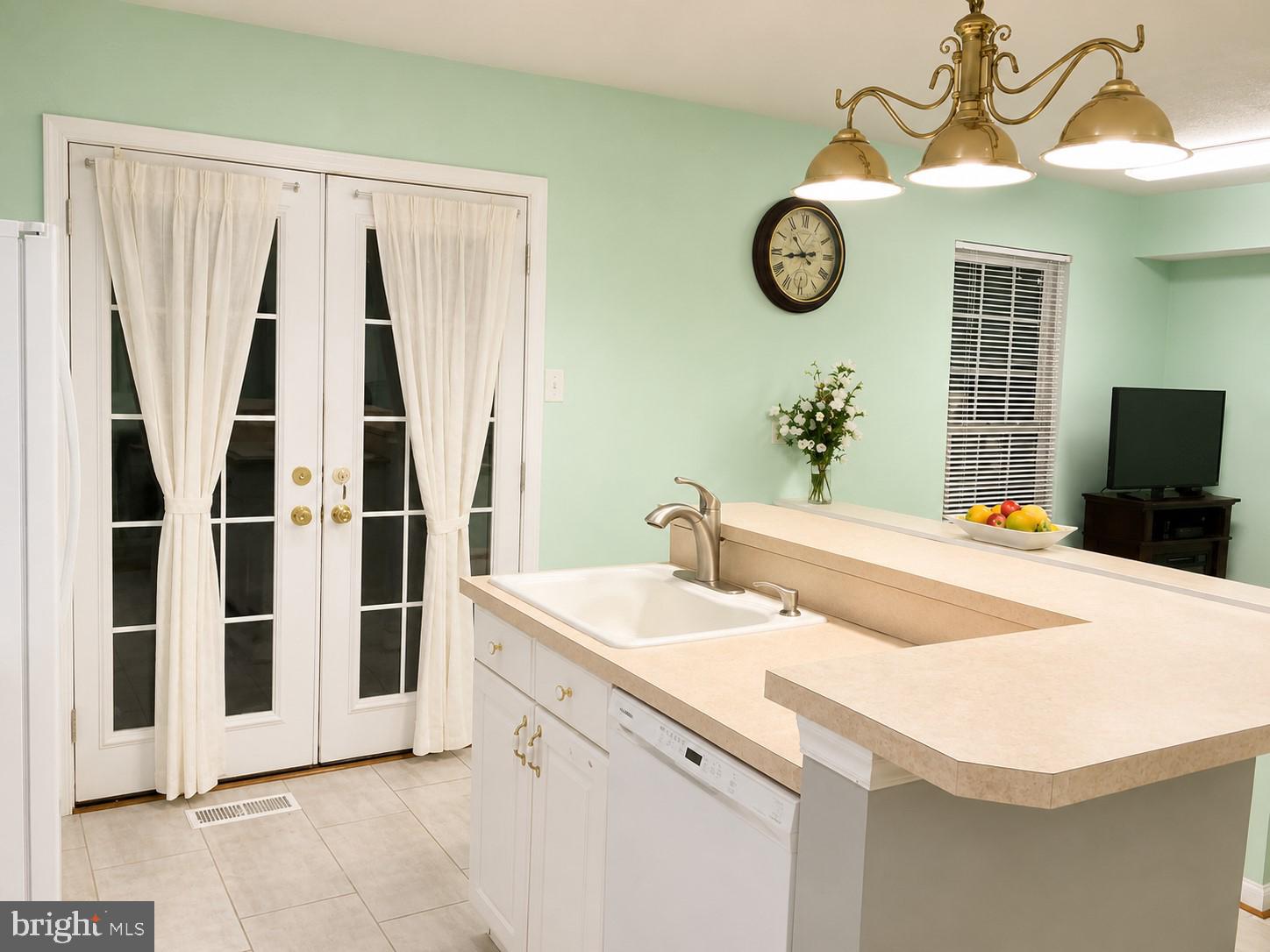 LONGMEAD - Residential