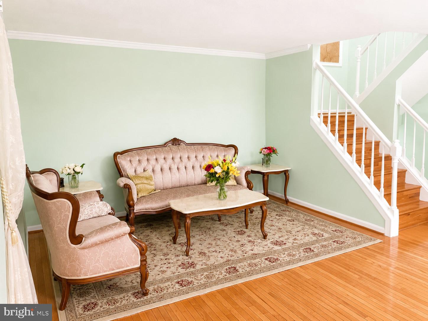 LONGMEAD - Residential
