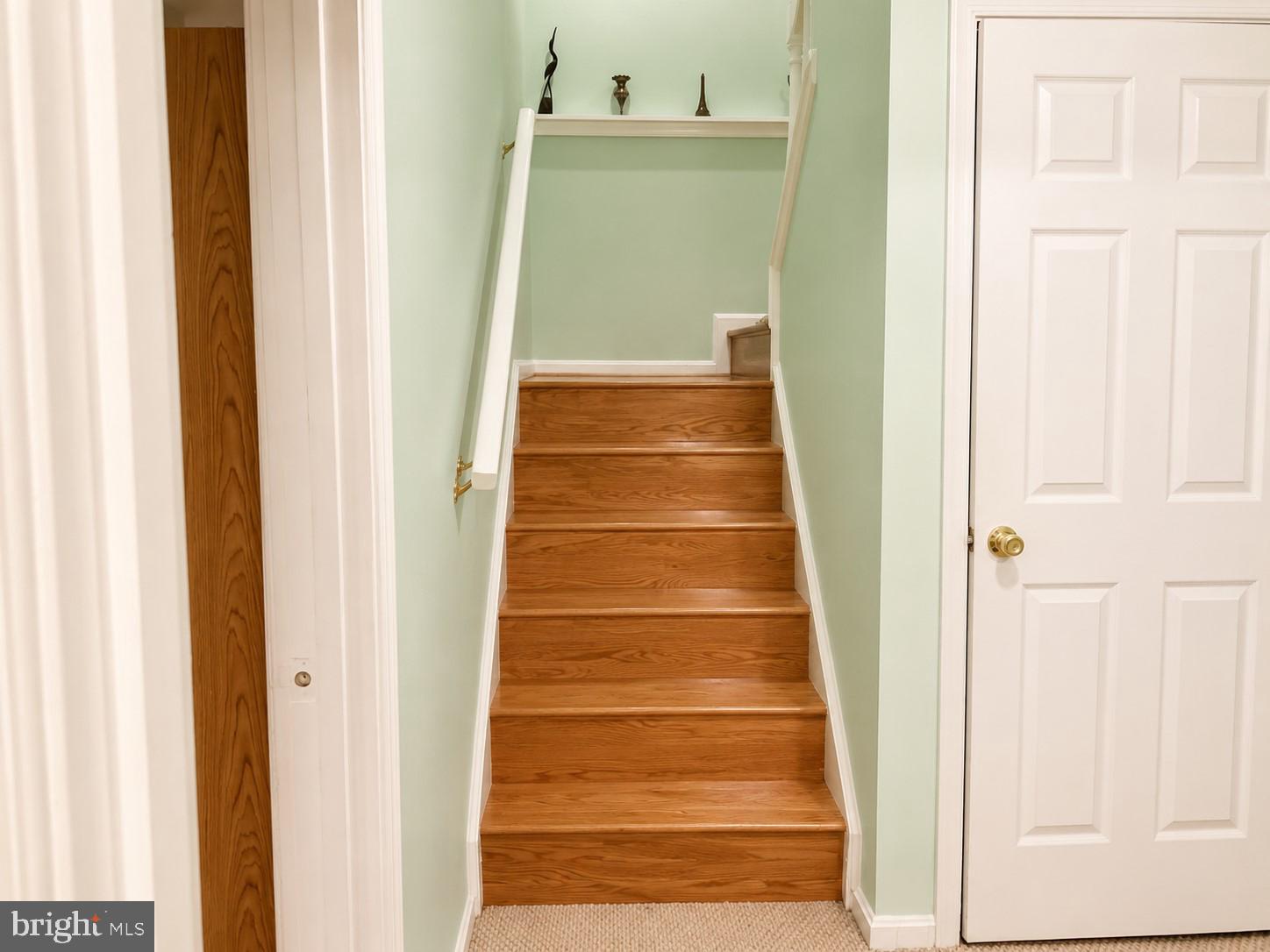 LONGMEAD - Residential