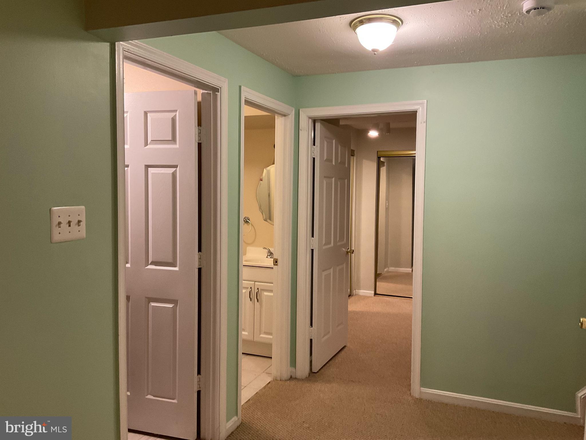 LONGMEAD - Residential