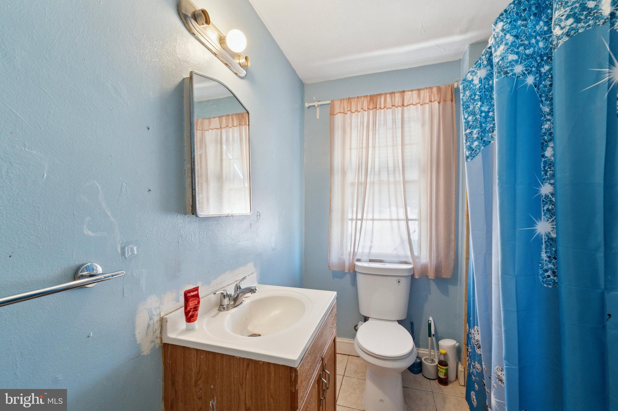 YORKTOWN - Residential