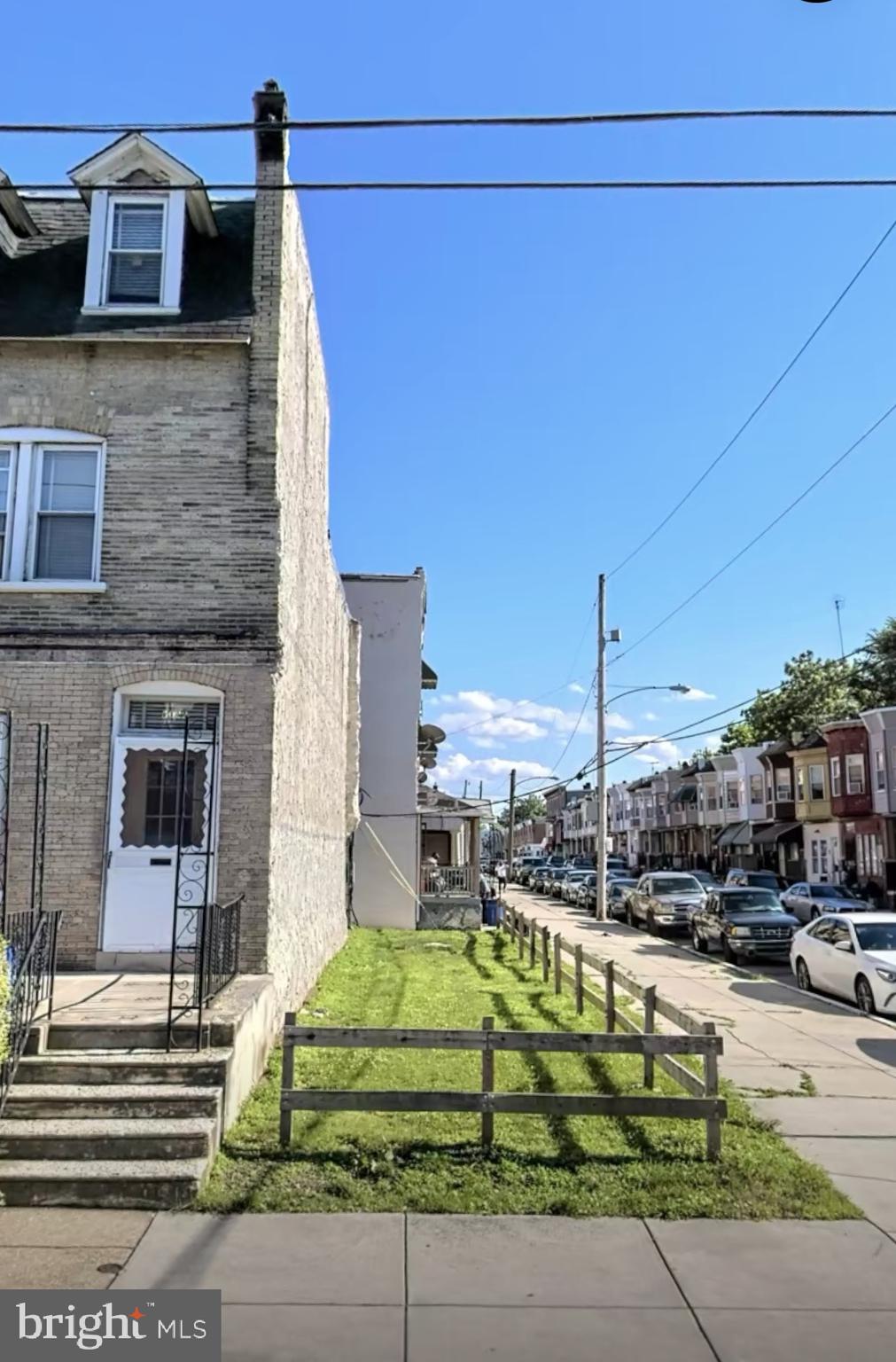RSA5 Vacant Corner Lot available for your future home. Buyer is advised to conduct their own due diligence.
I have several land listing available, contact me if you are interested