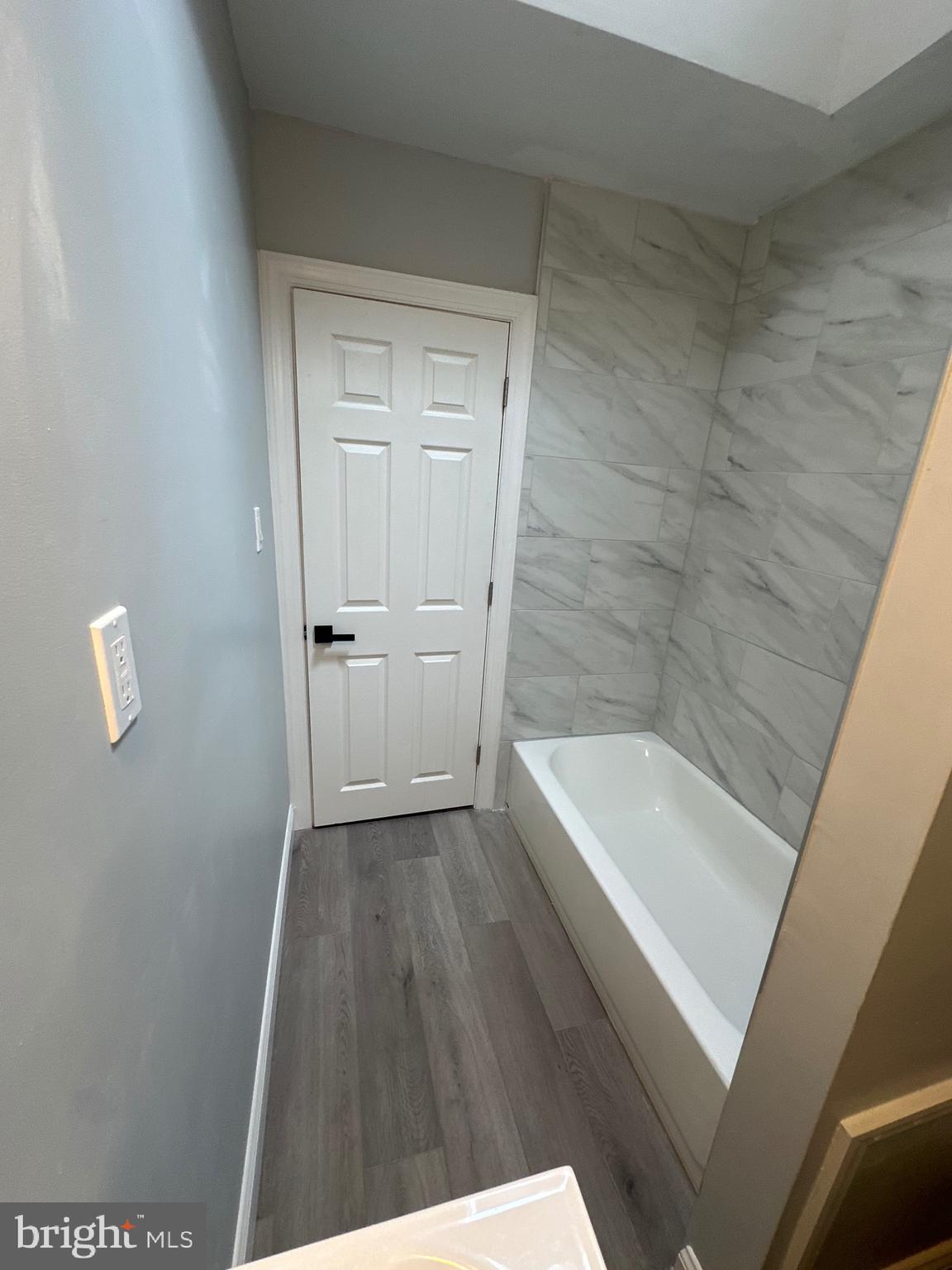FRANKFORD - Residential