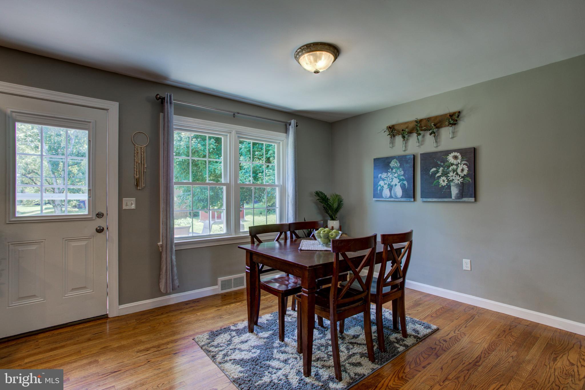 FOREST HILLS - Residential