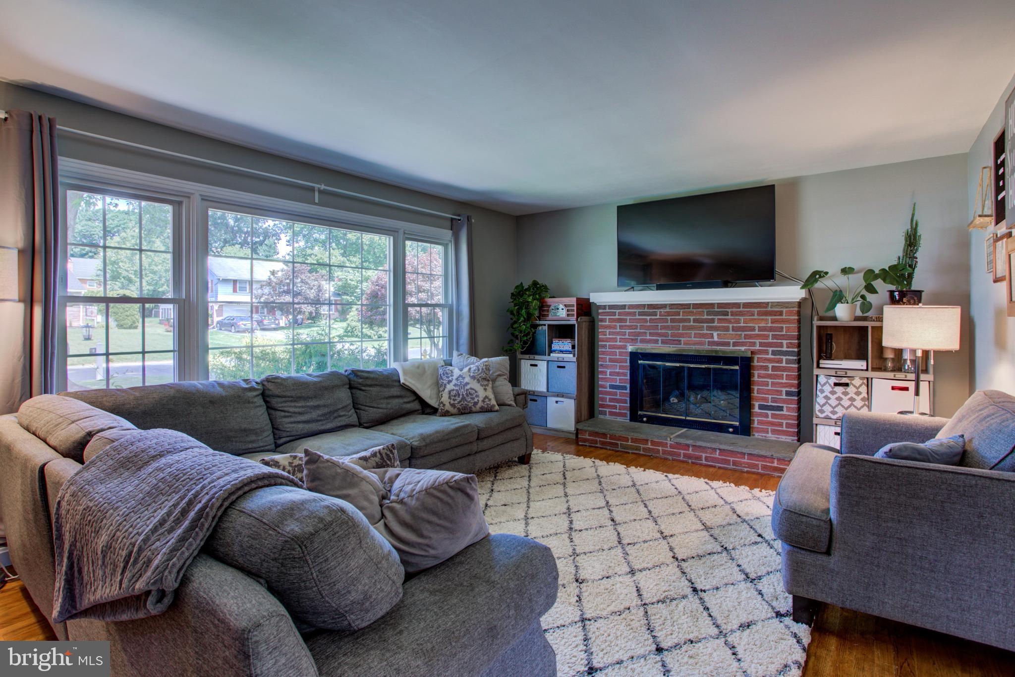 FOREST HILLS - Residential