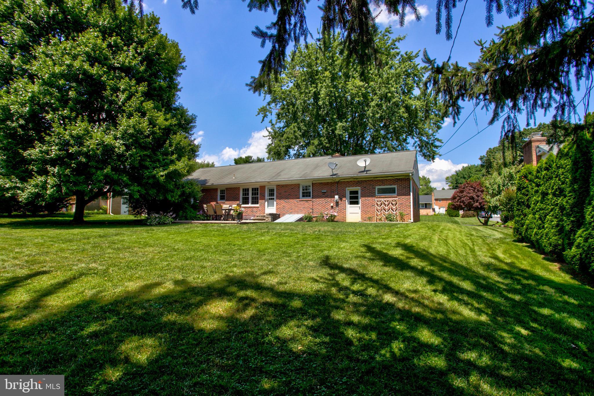 FOREST HILLS - Residential