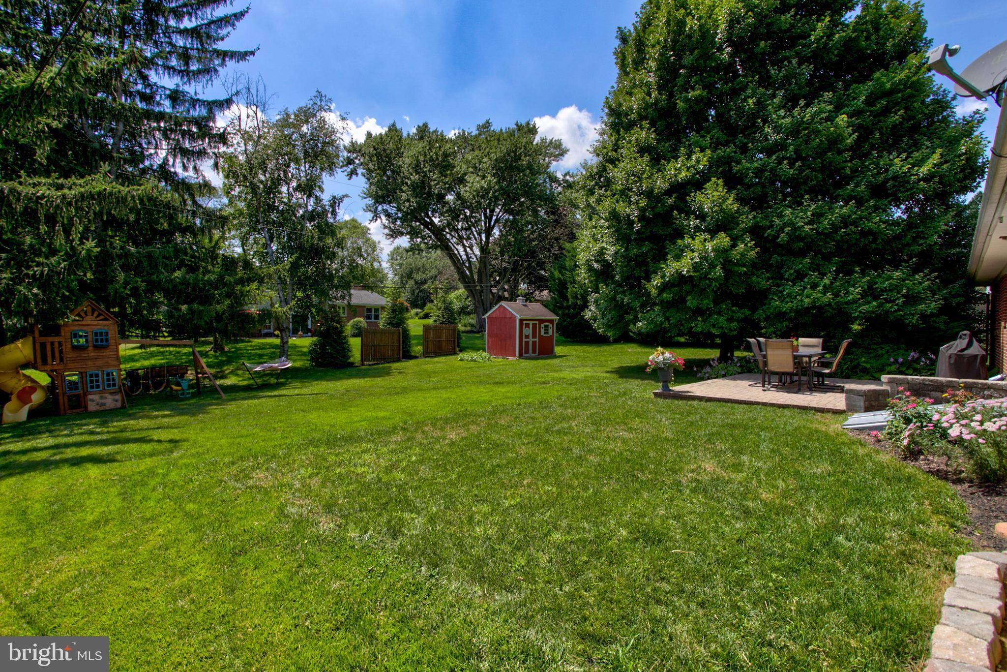 FOREST HILLS - Residential