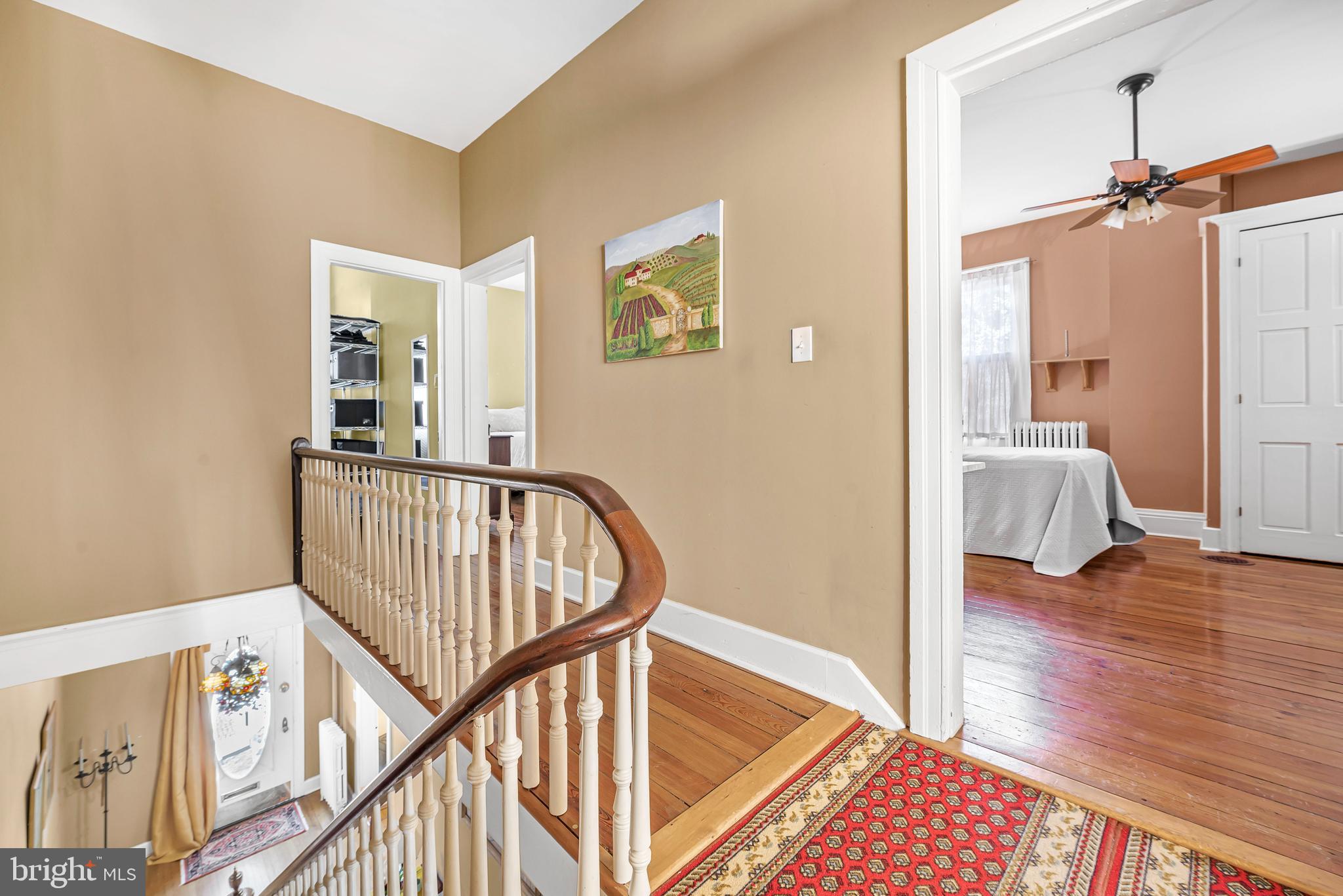 WEST SIDE - Residential