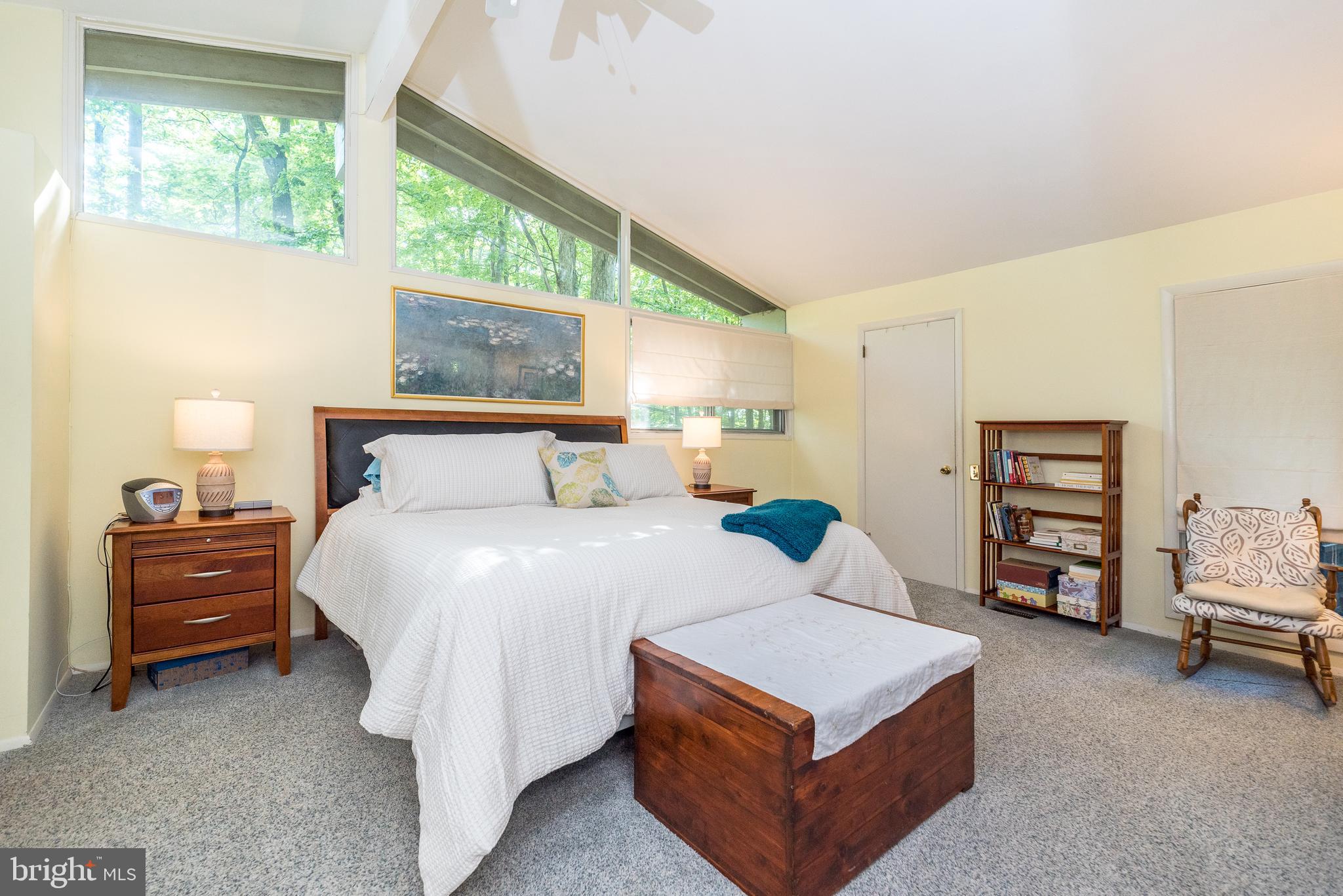 VALLEY FORGE MTN - Residential