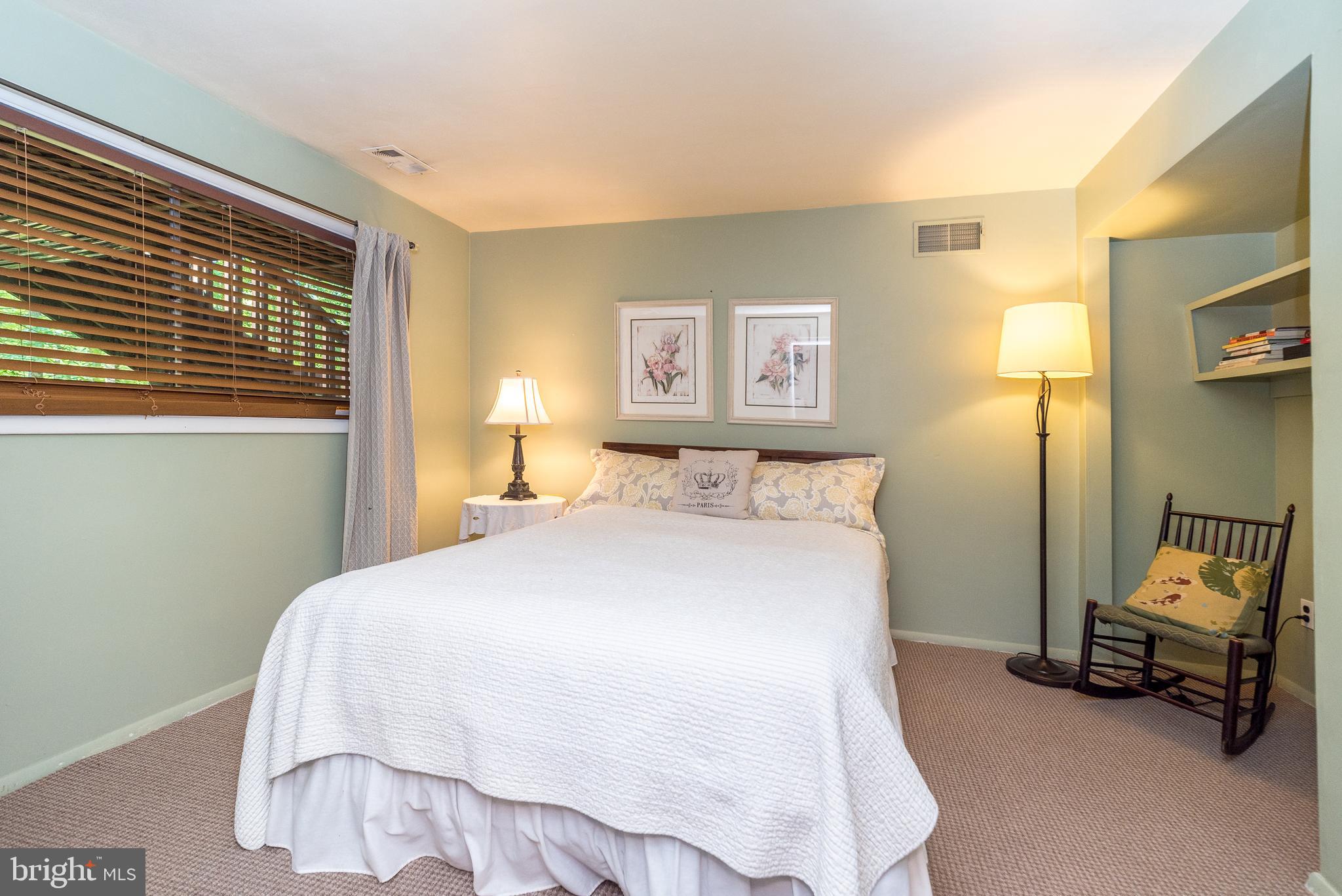 VALLEY FORGE MTN - Residential
