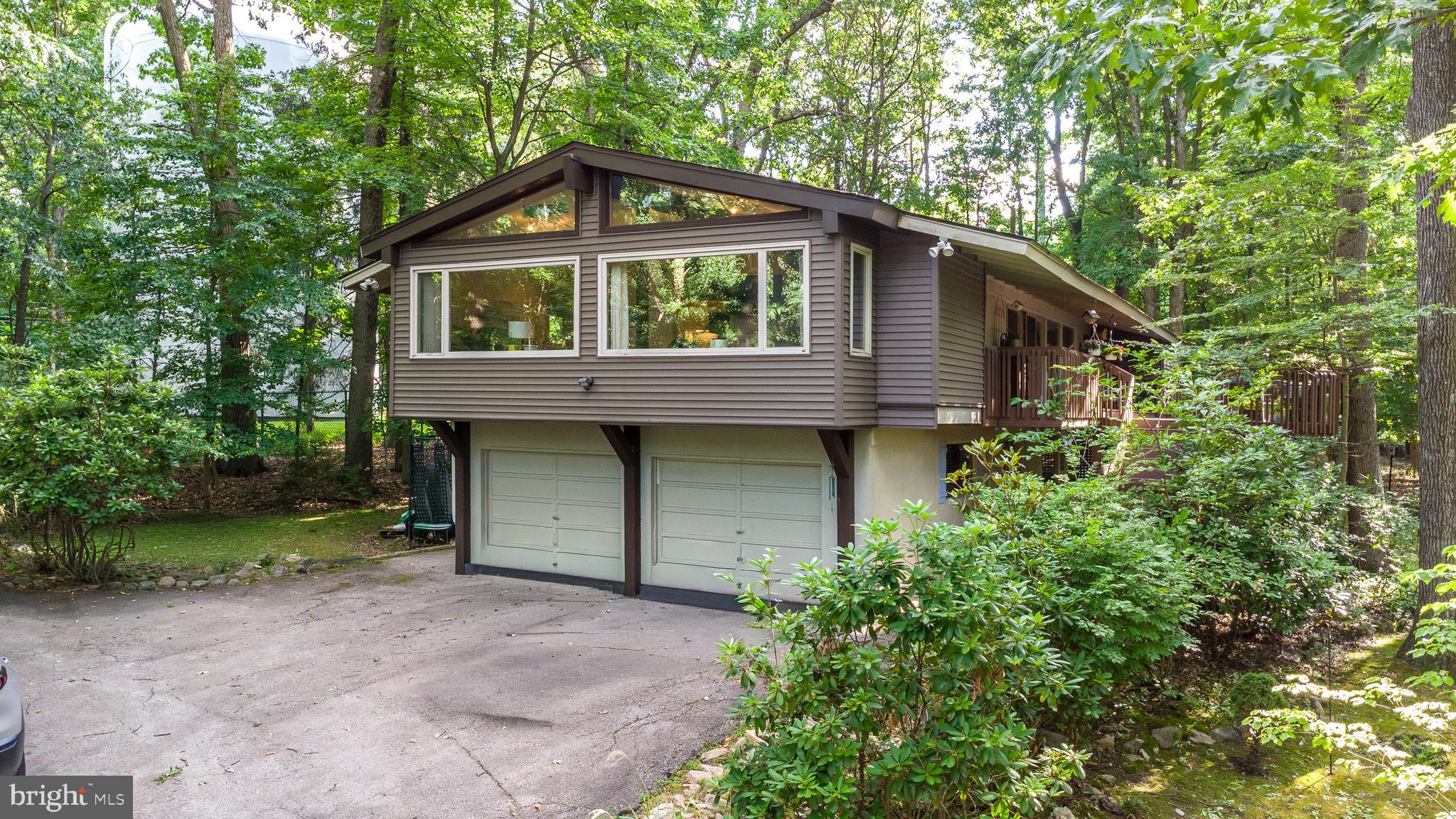 VALLEY FORGE MTN - Residential