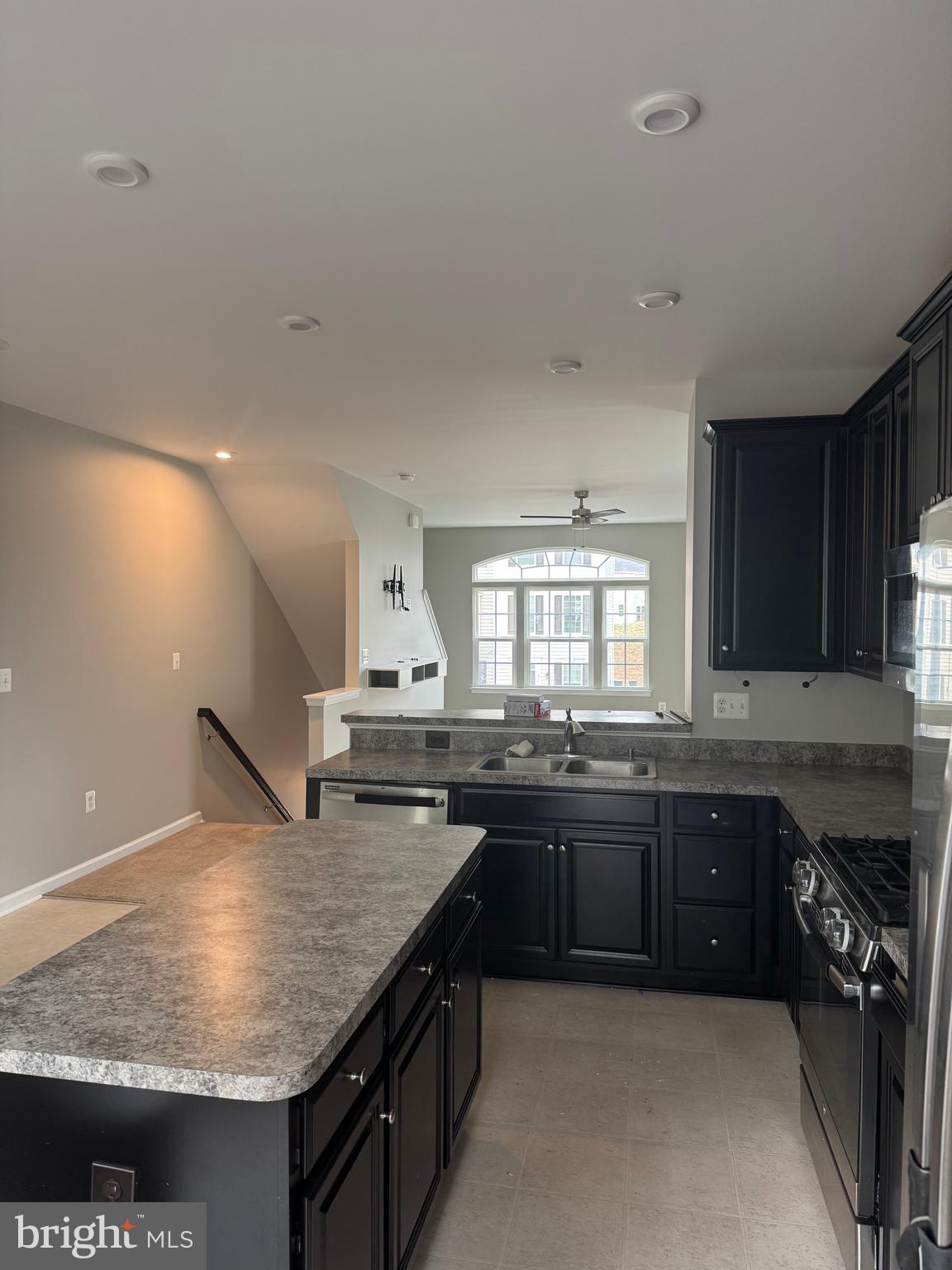 RAPPAHANNOCK LANDING - Residential Lease