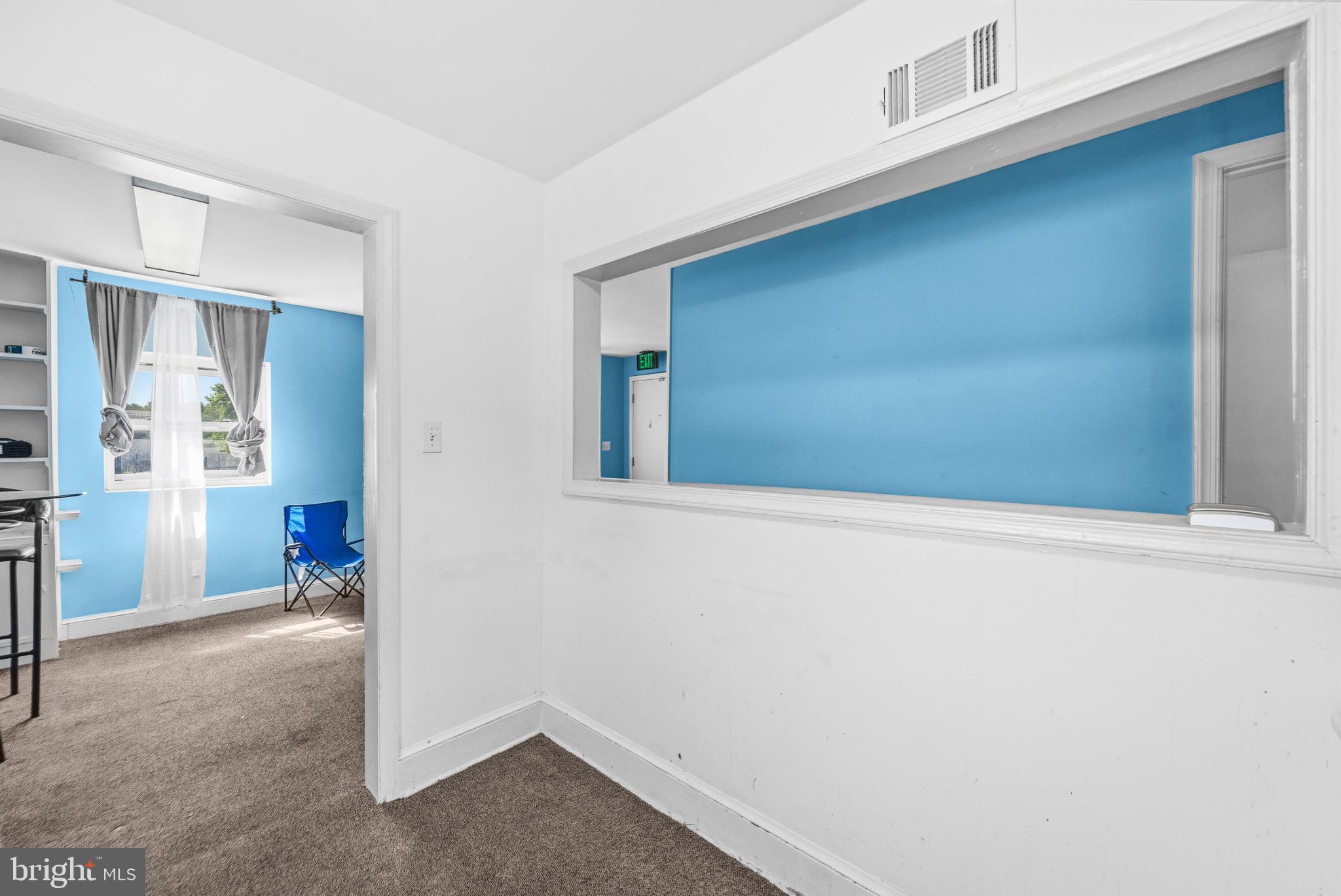 LAUREL - Residential