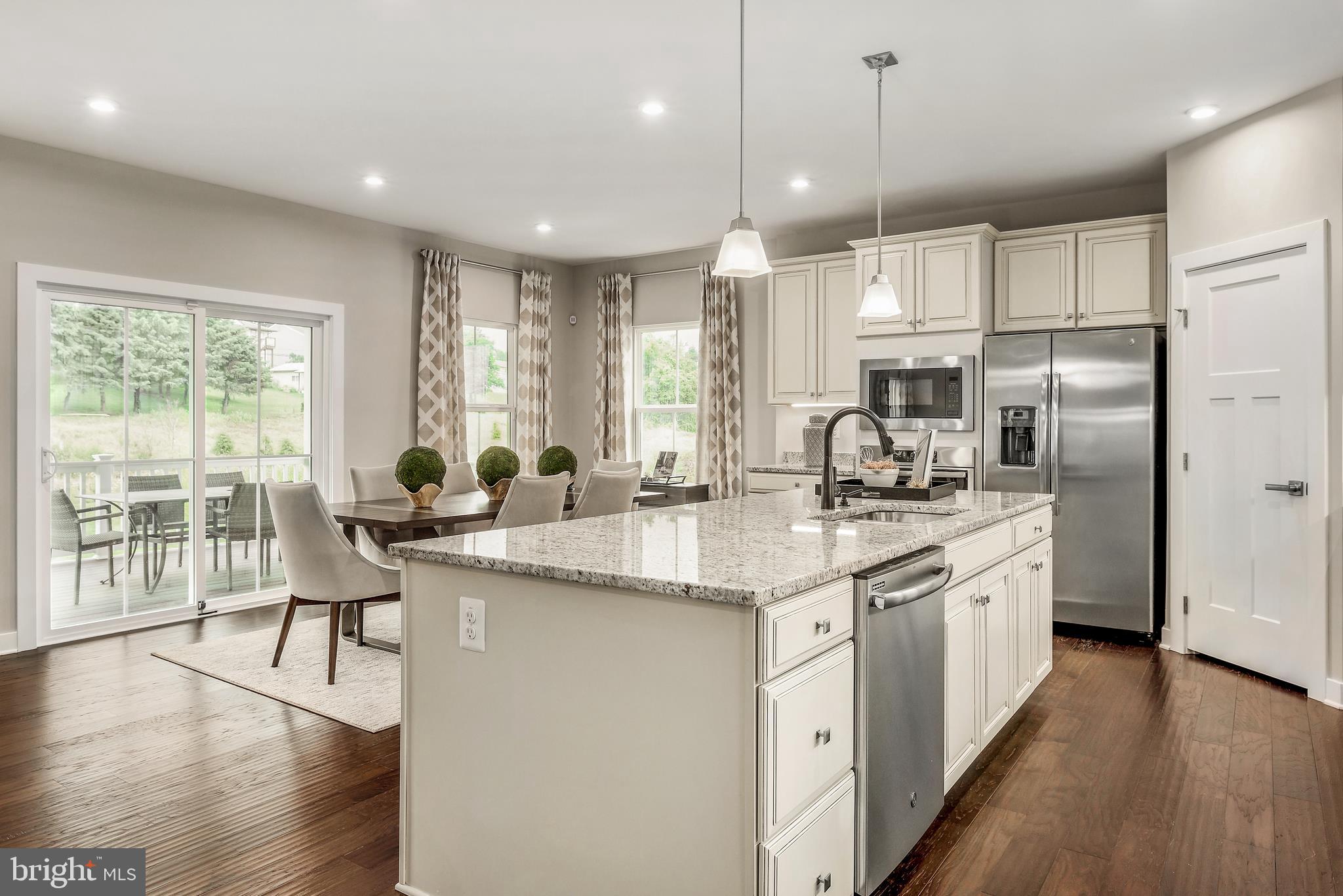 WOODRIDGE AT LAKE LINGANORE - Residential