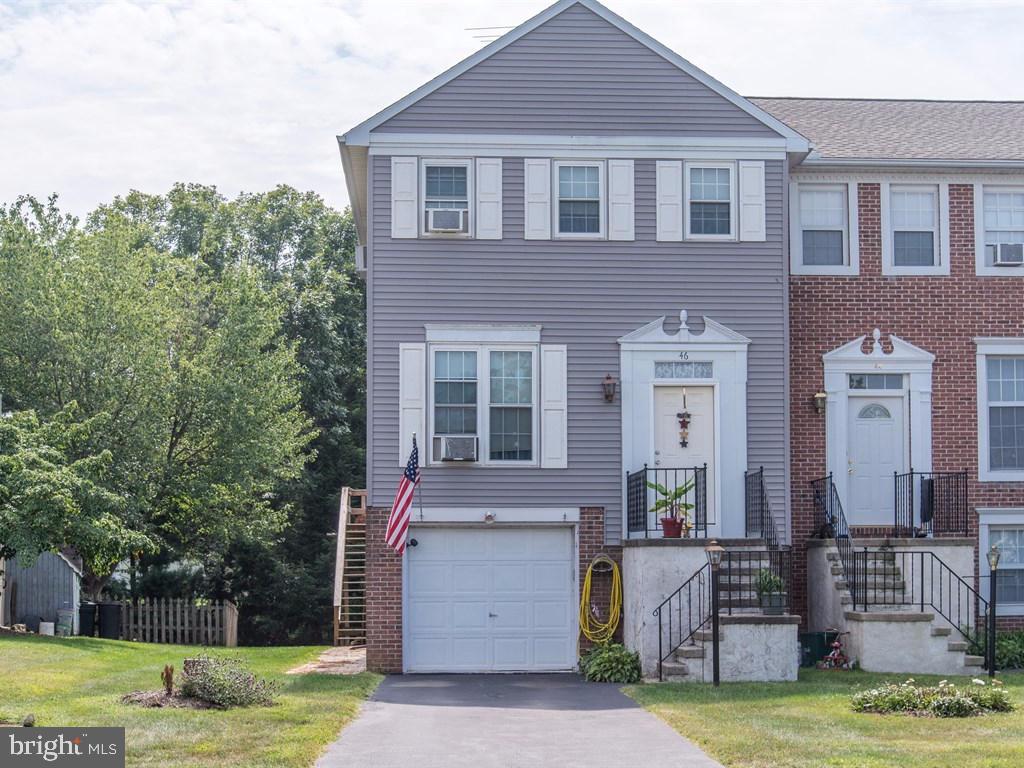 Nice end unit, open 1st floor plan with newer kitchen, newer windows, large bedroom sizes, oversized garage, huge deck.