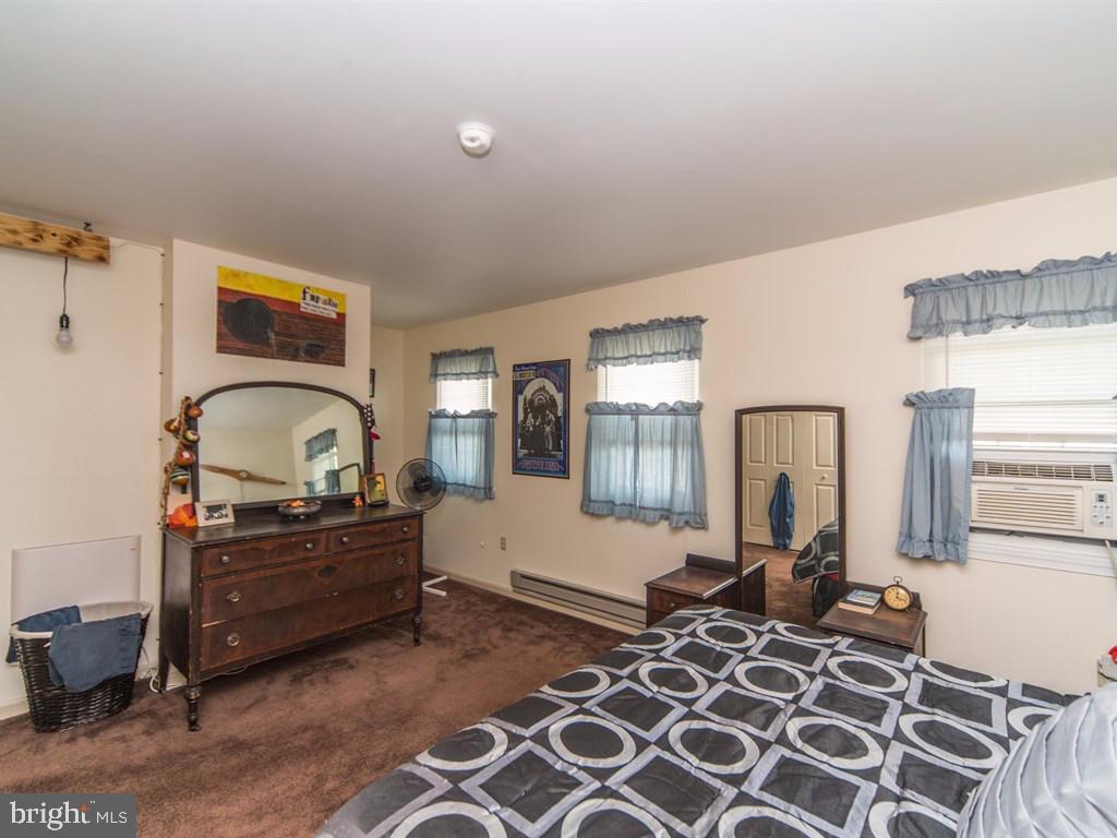 BROOKFIELD - Residential