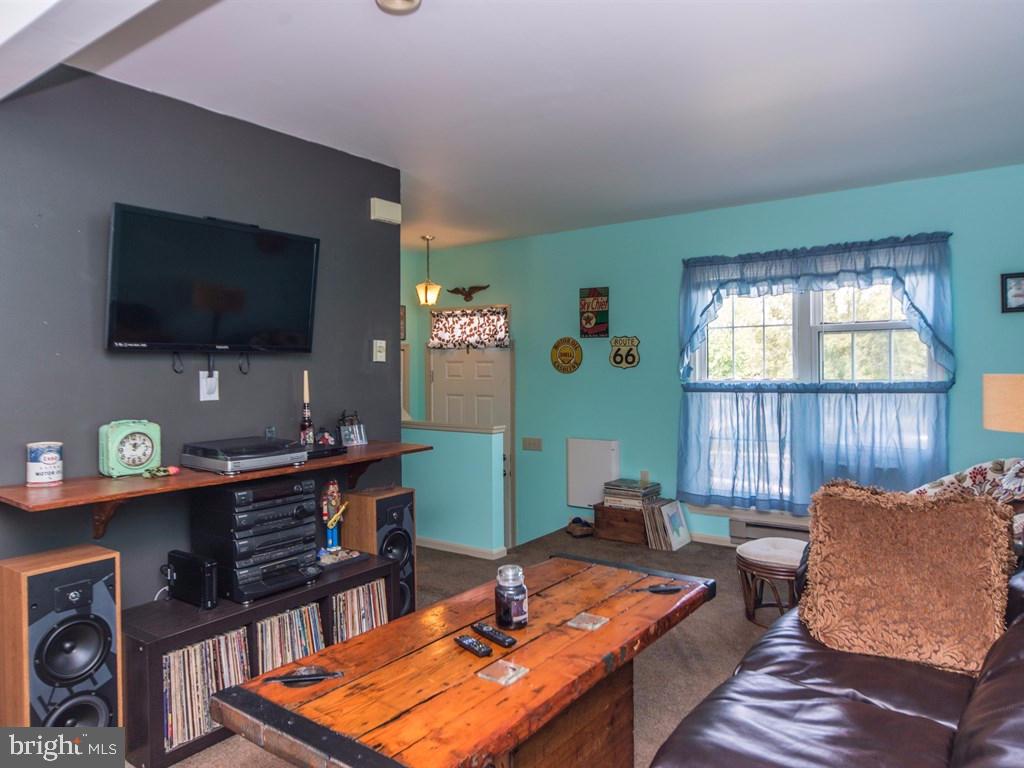 BROOKFIELD - Residential