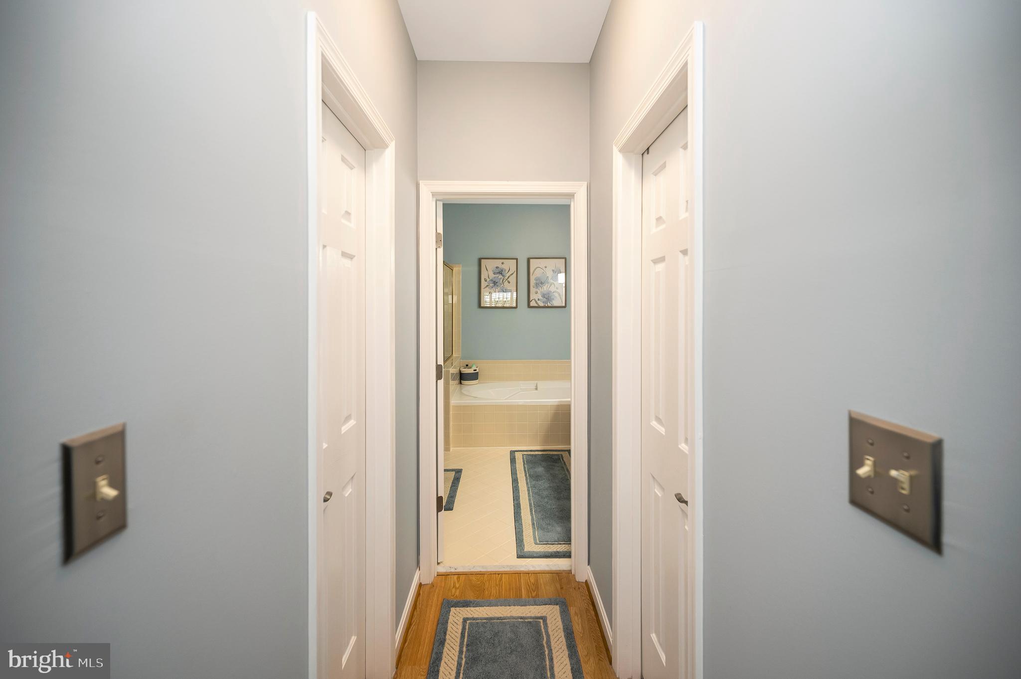 TURNBERRY WEST - Residential