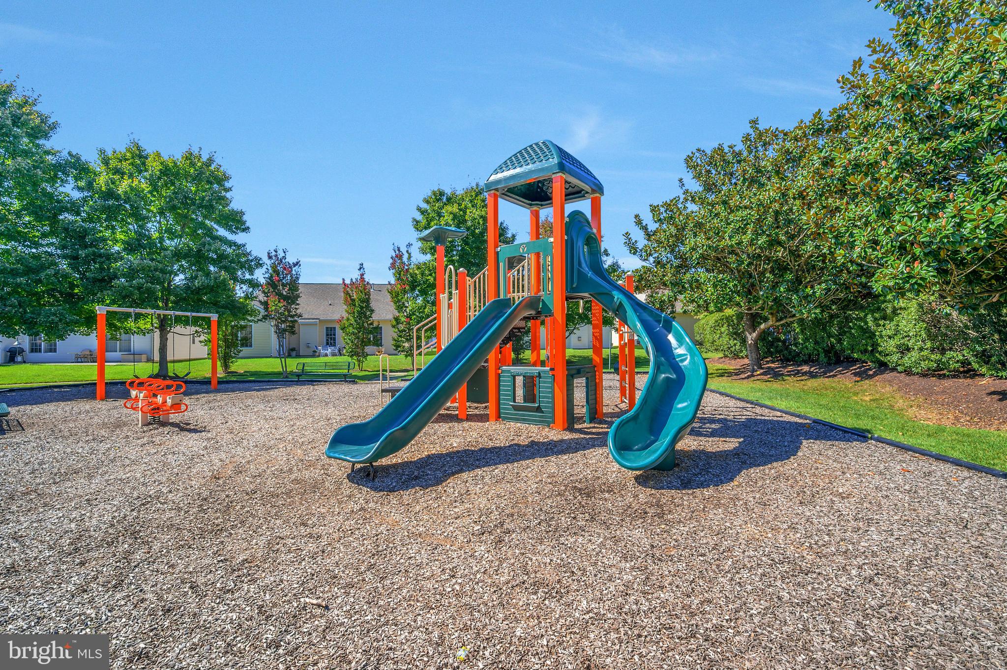 TURNBERRY WEST - Residential