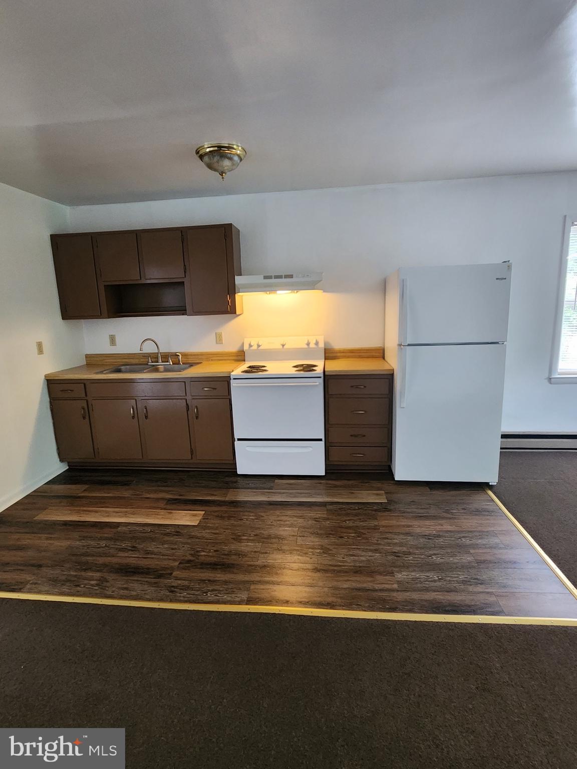 BERKELEY SPRINGS - Residential Lease