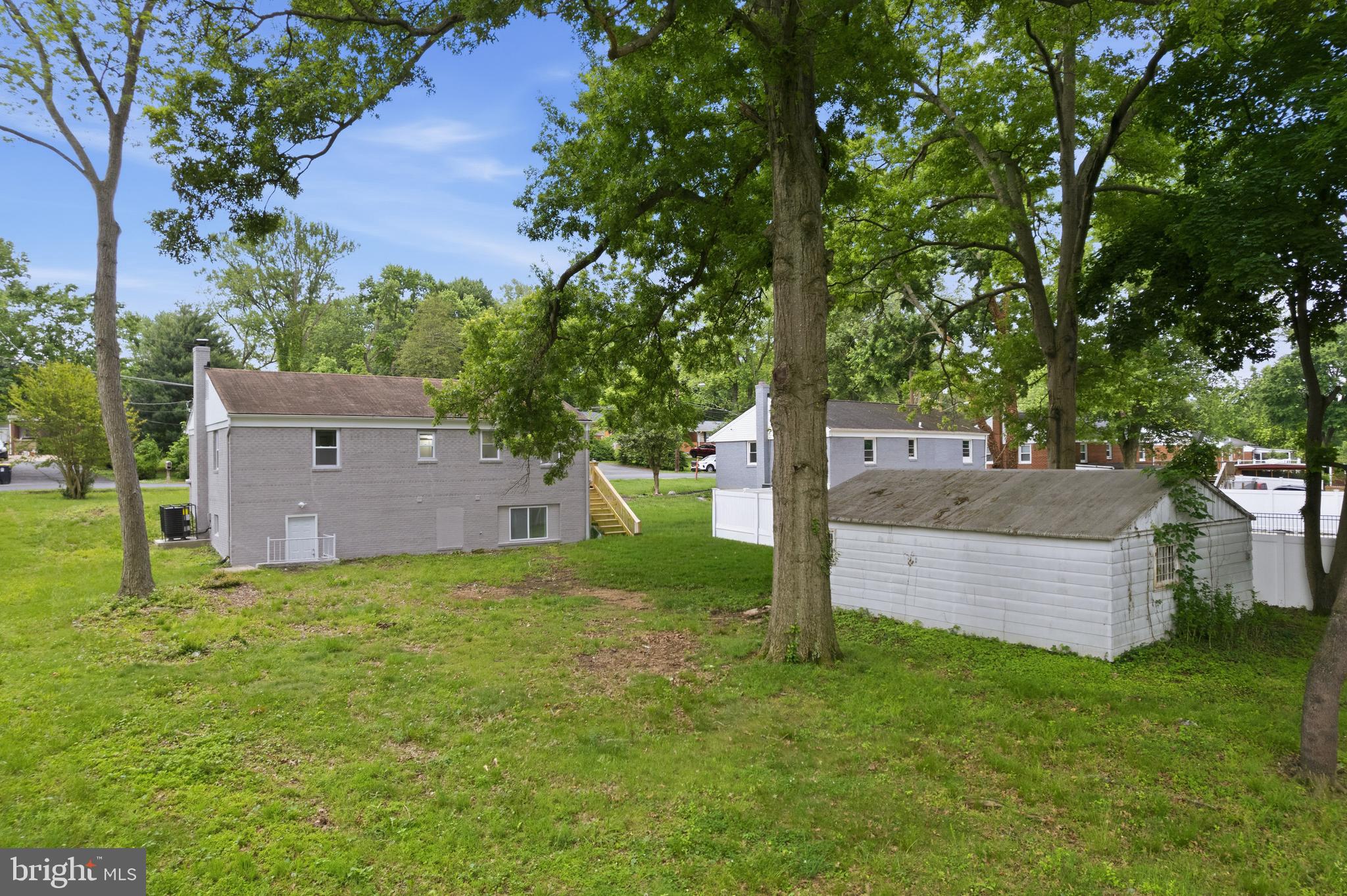 TEMPLE HILLS - Residential