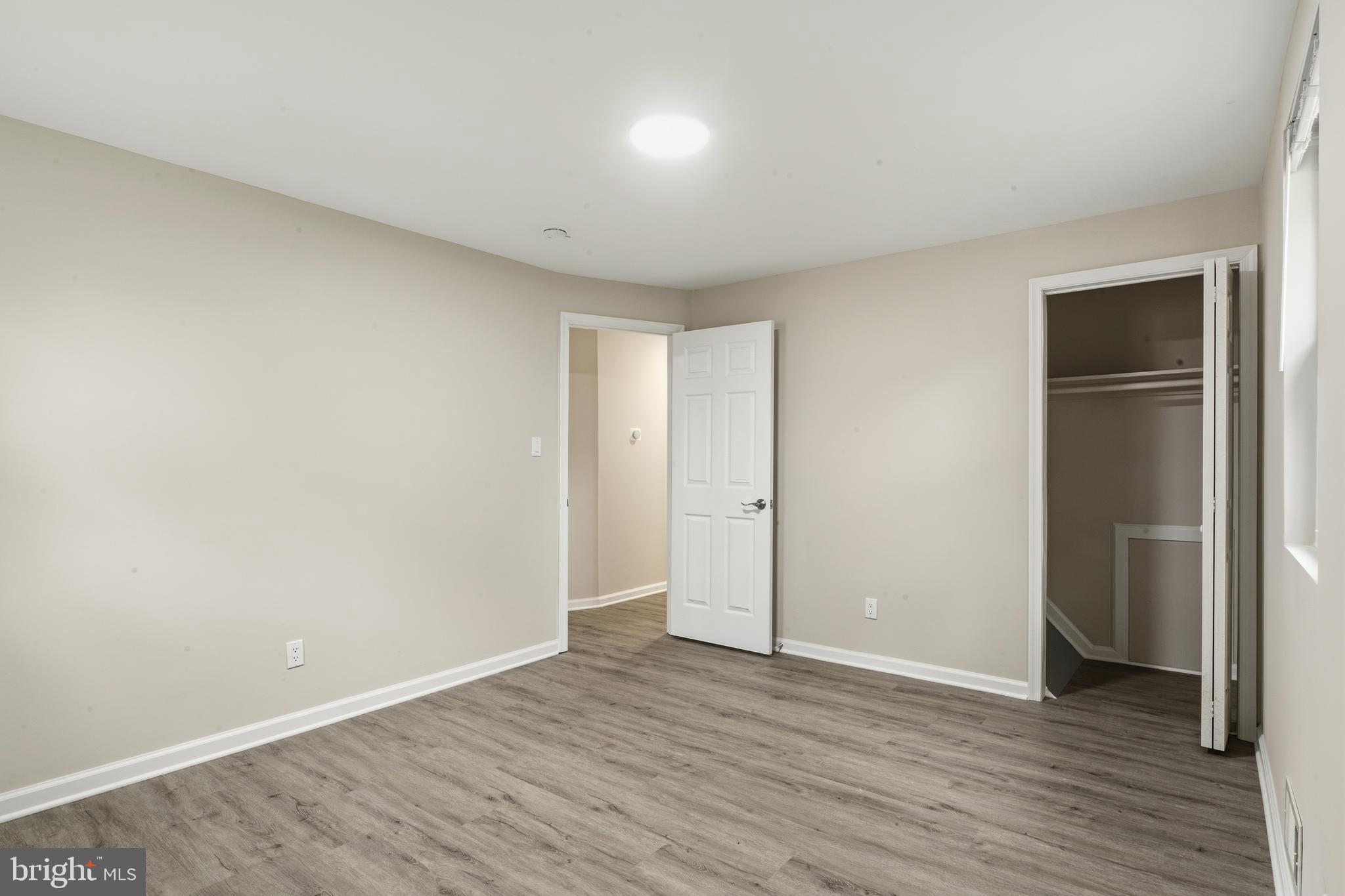 TEMPLE HILLS - Residential