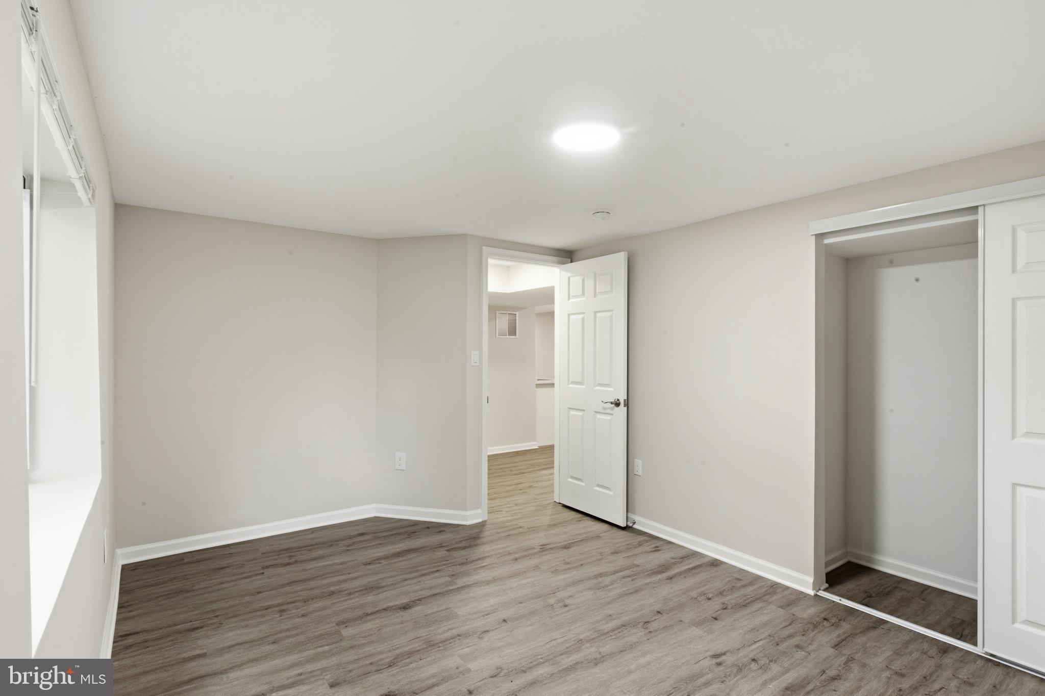 TEMPLE HILLS - Residential