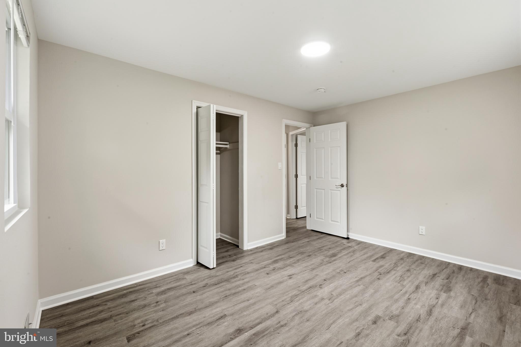 TEMPLE HILLS - Residential