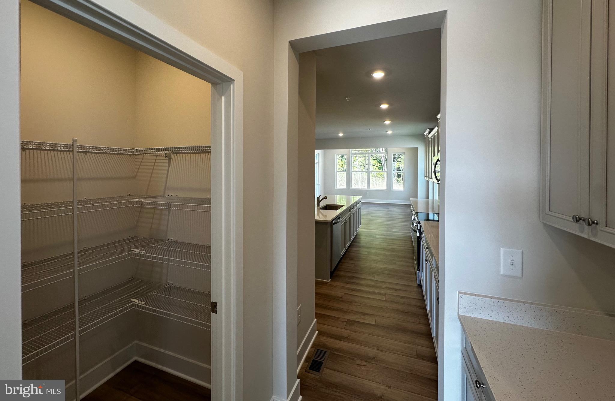 ST CHARLES - Residential