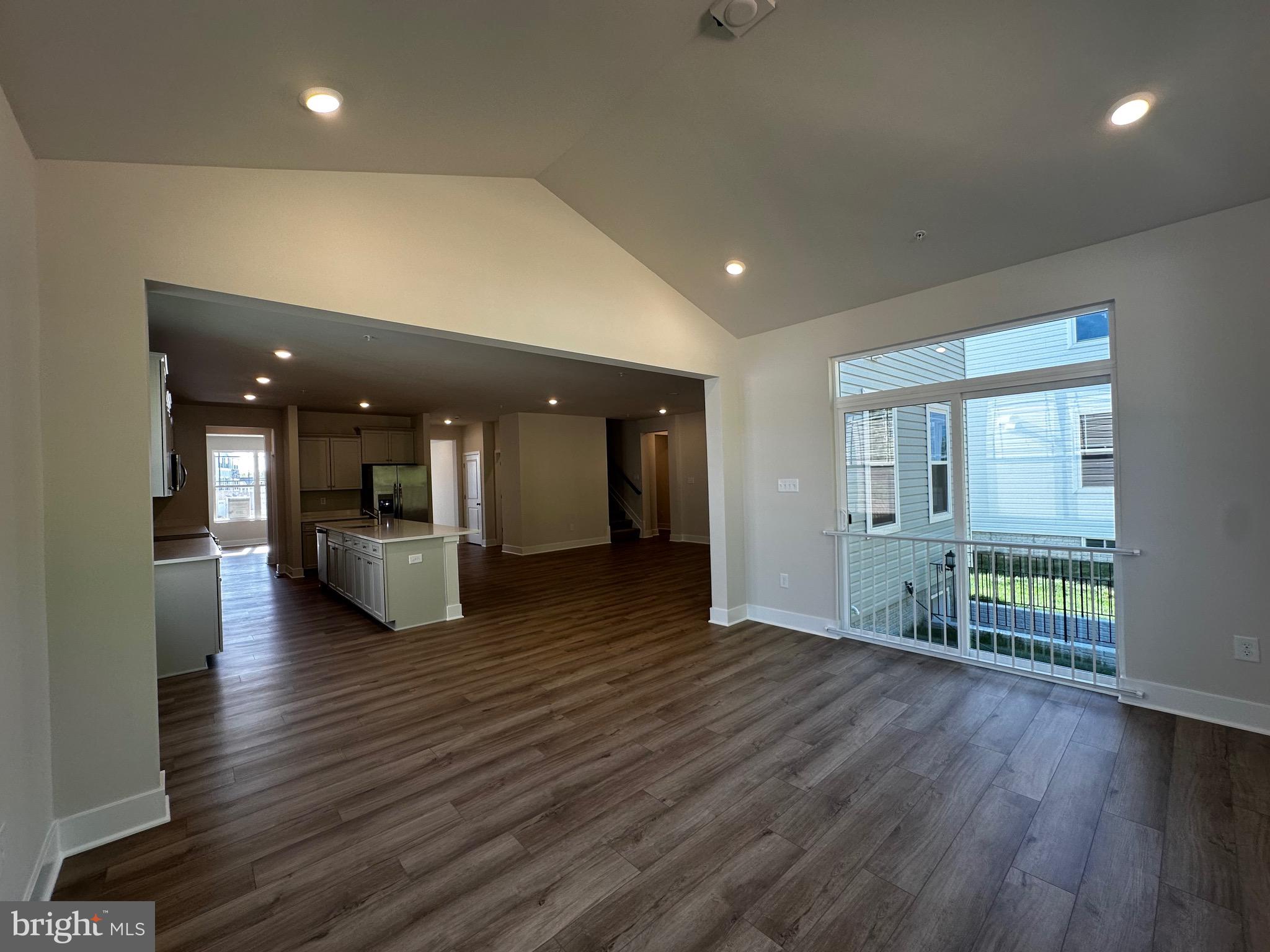 ST CHARLES - Residential