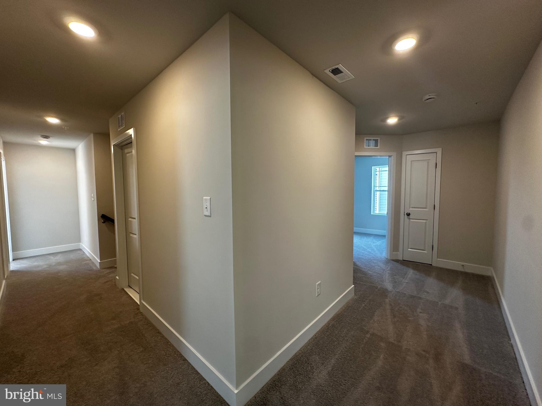 ST CHARLES - Residential