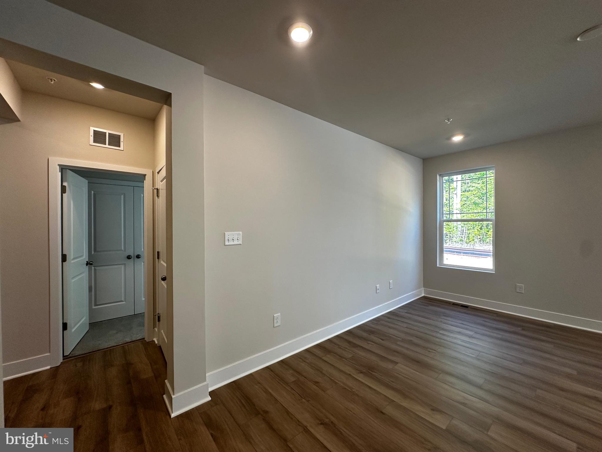ST CHARLES - Residential