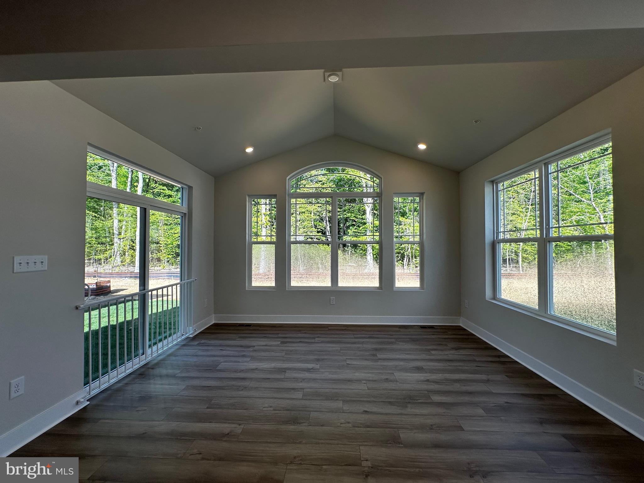 ST CHARLES - Residential