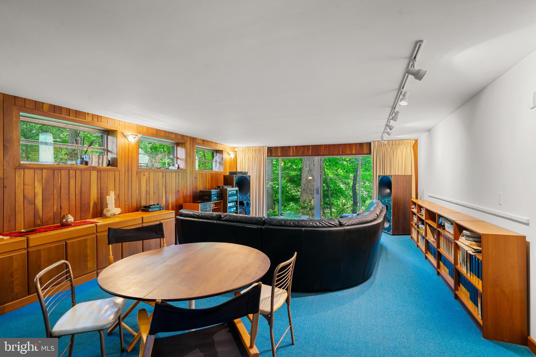 ROCKY BROOK PARK - Residential