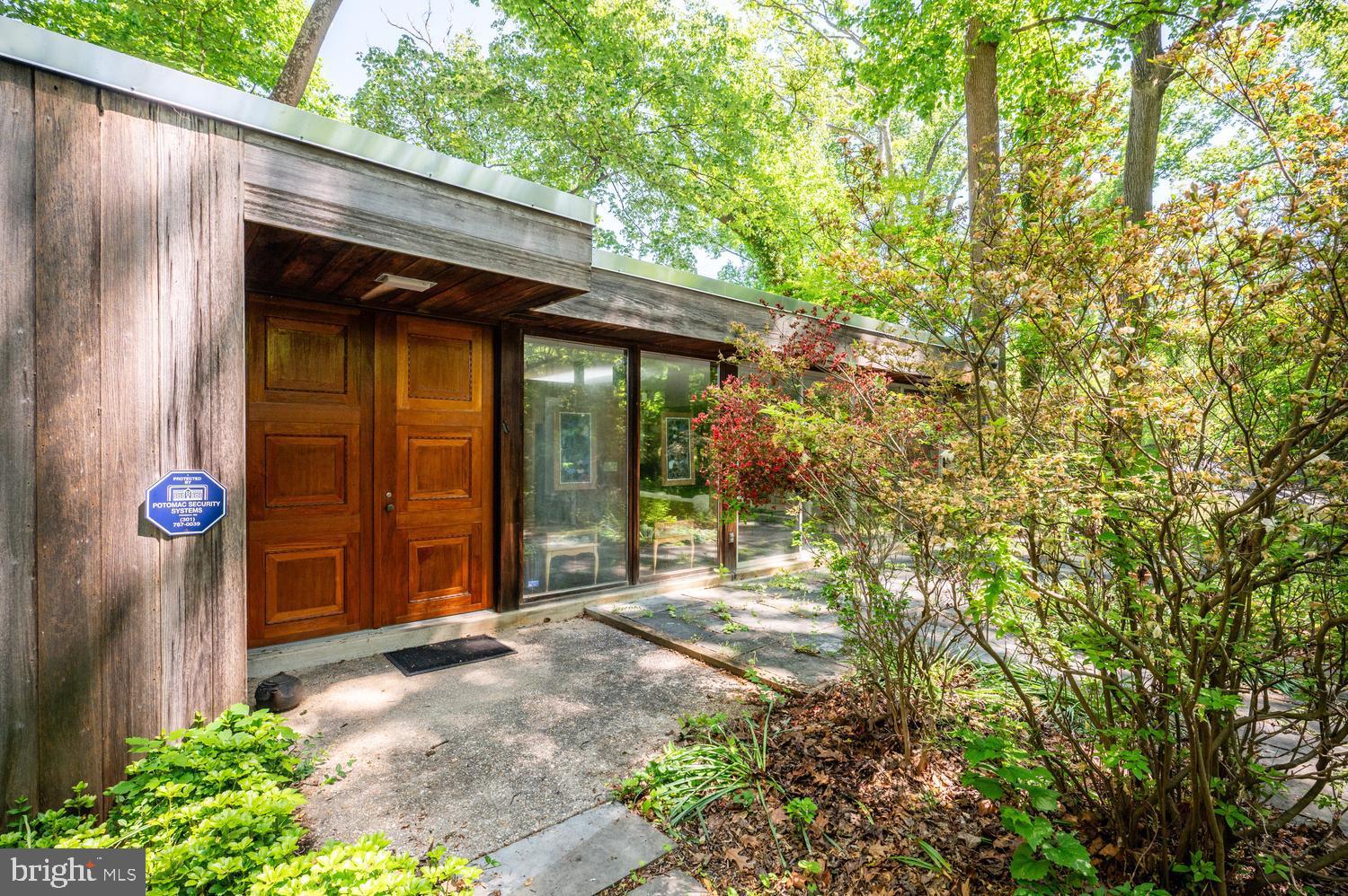 ROCKY BROOK PARK - Residential