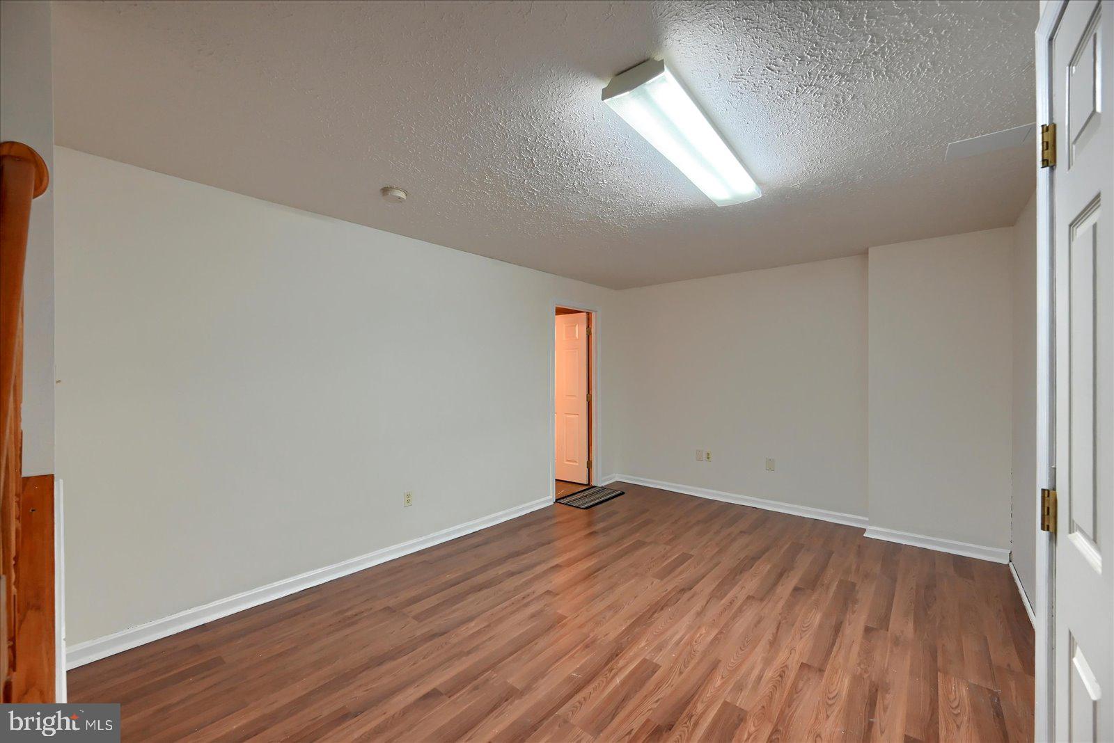 BUTTONWOOD CROSSING - Residential