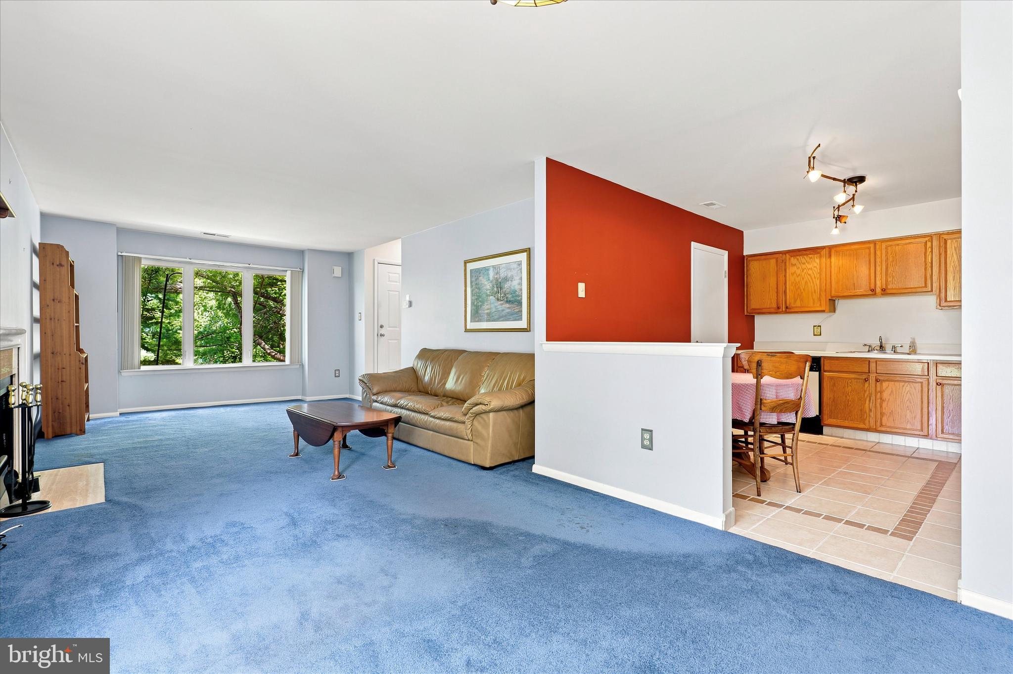 MONTGOMERY PLACE - Residential