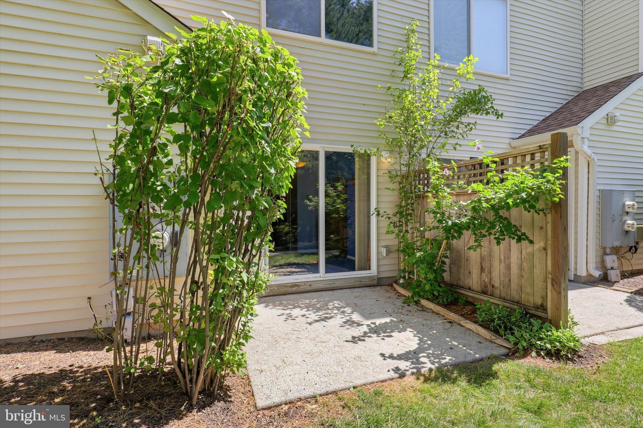 MONTGOMERY PLACE - Residential