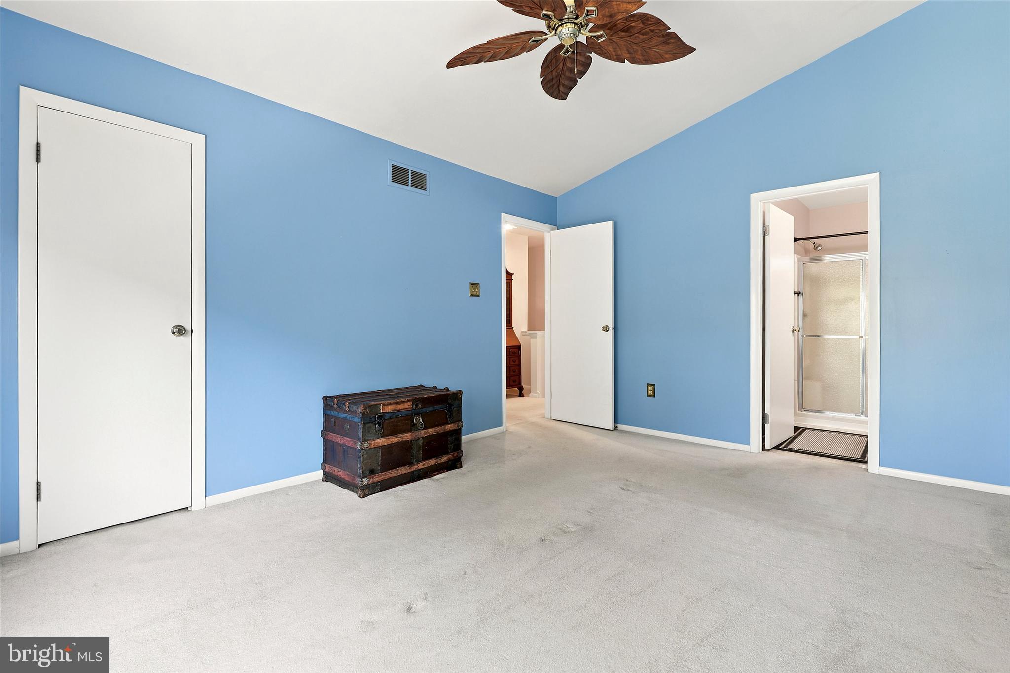 MONTGOMERY PLACE - Residential