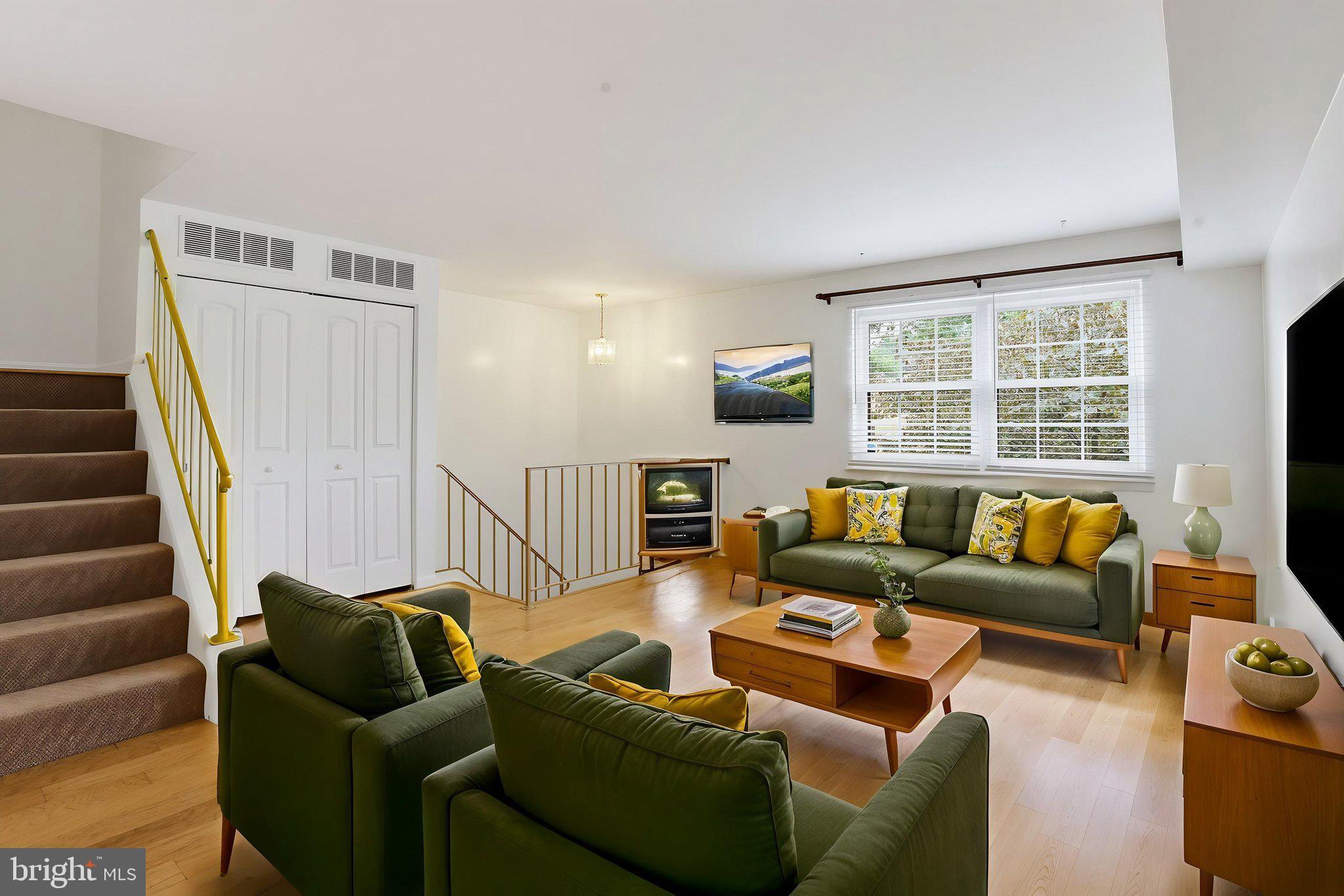 DREXEL WOODS - Residential