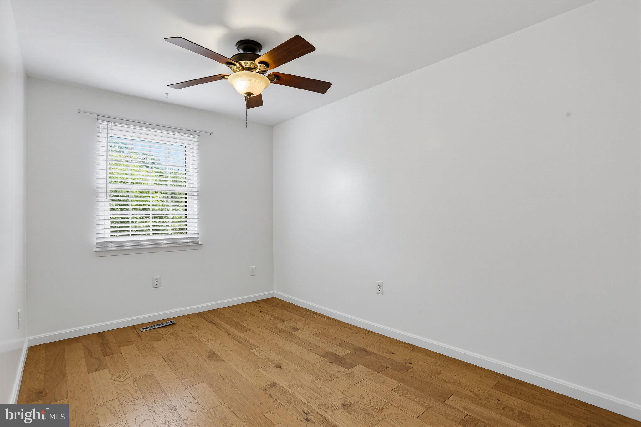DREXEL WOODS - Residential