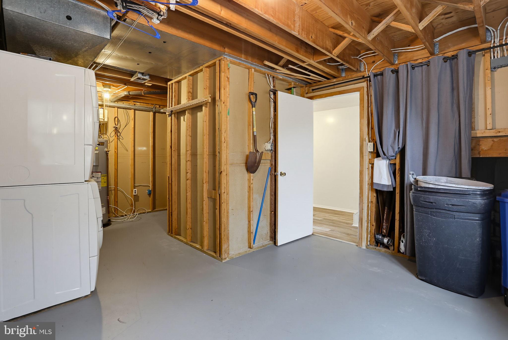 DREXEL WOODS - Residential