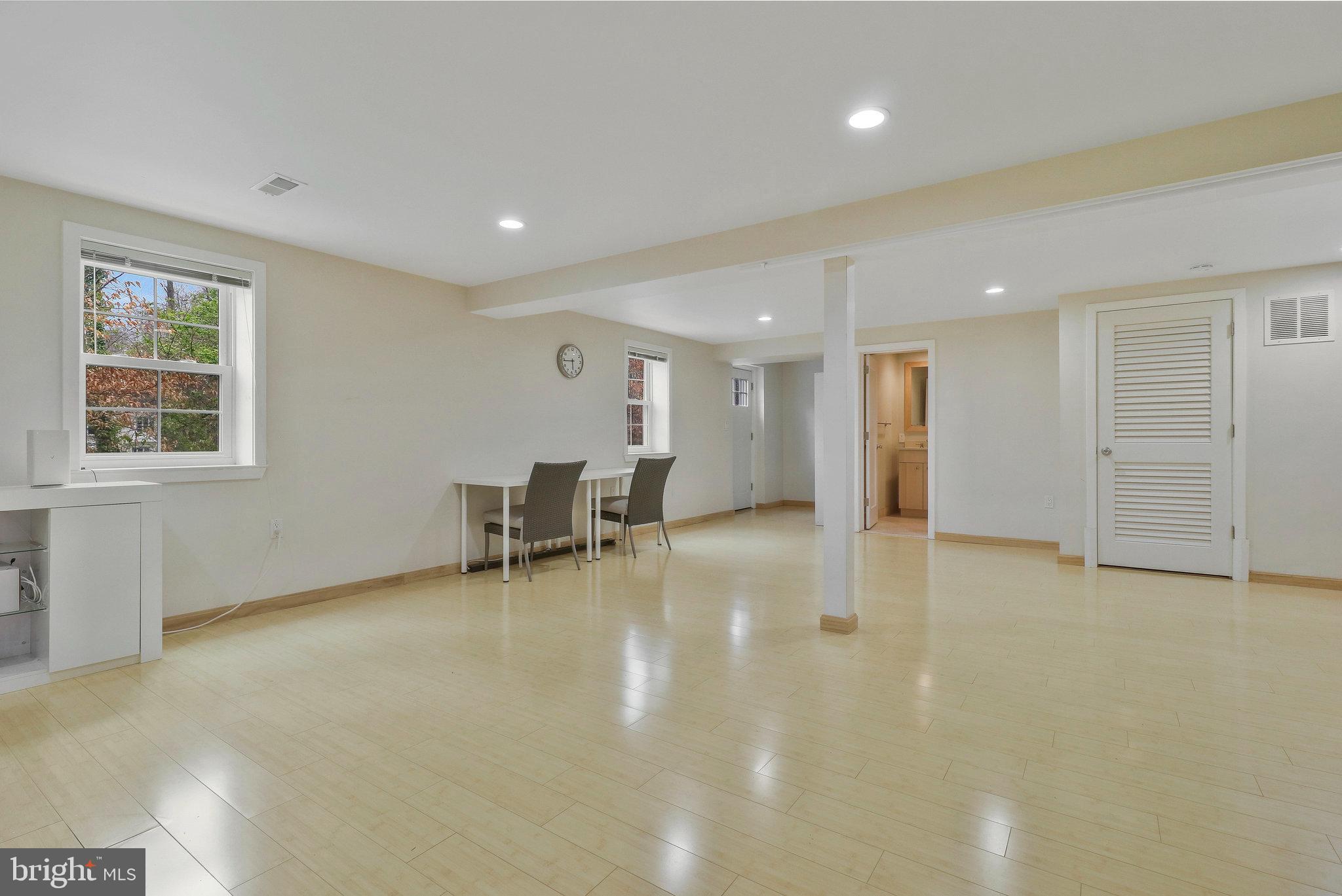 LYBROOK - Residential Lease