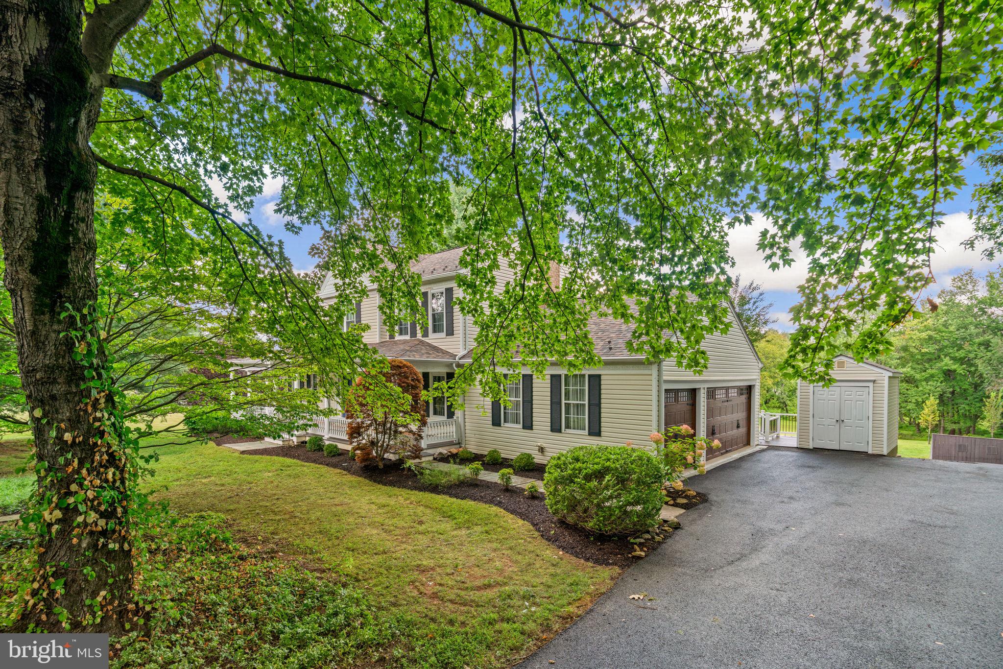 BROOKEFIELD - Residential