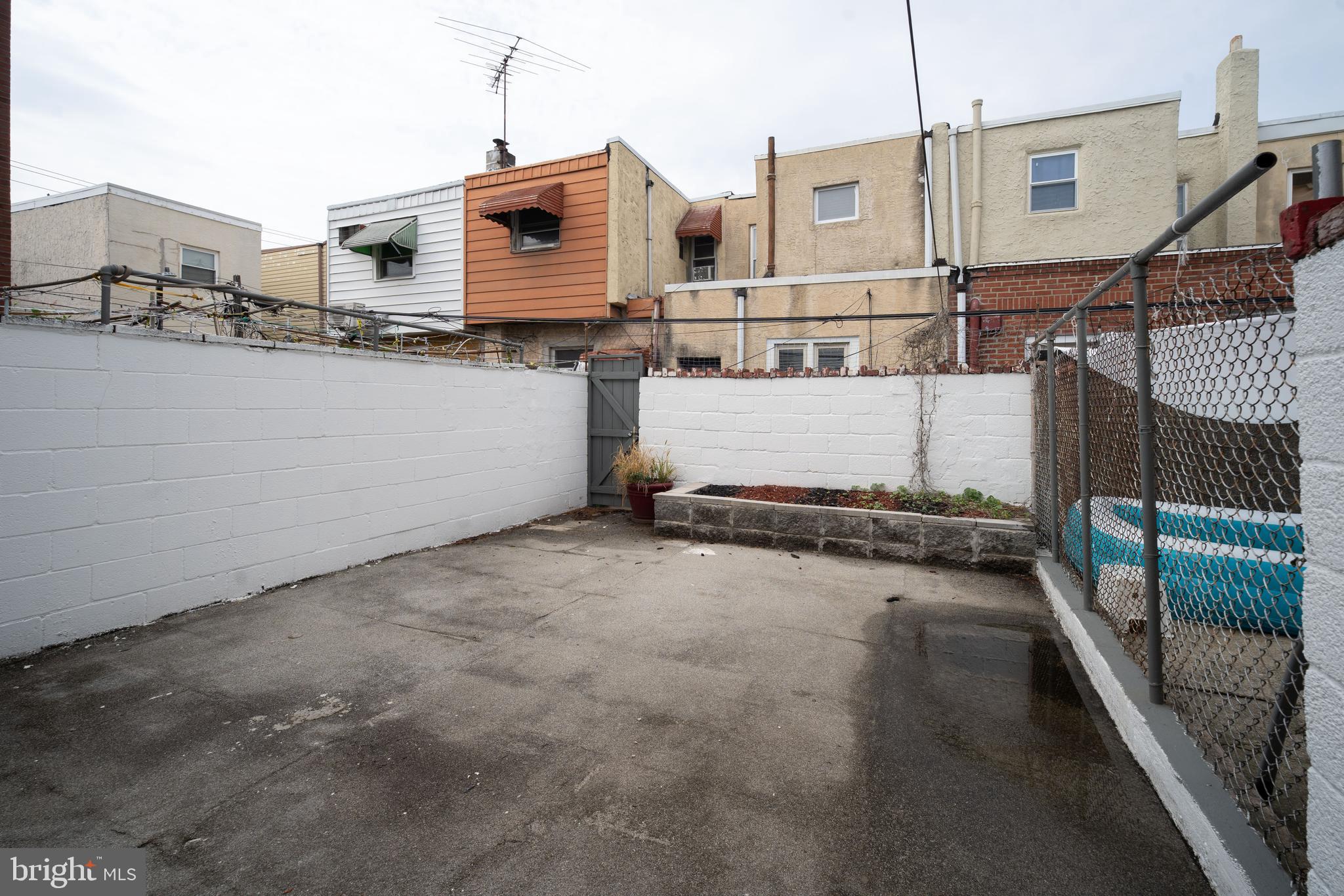 PASSYUNK SQUARE - Residential