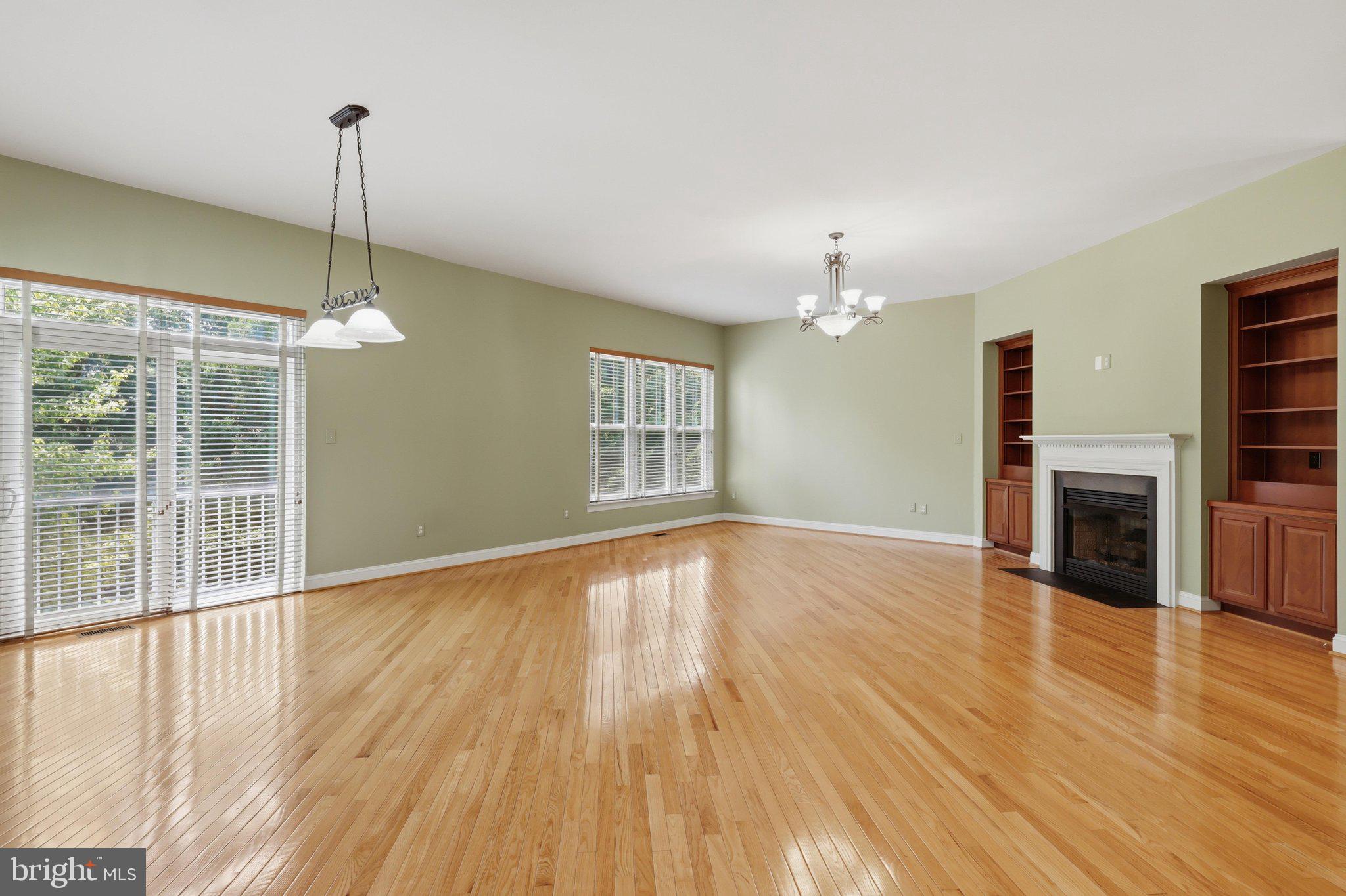 CLARKSBURG - Residential