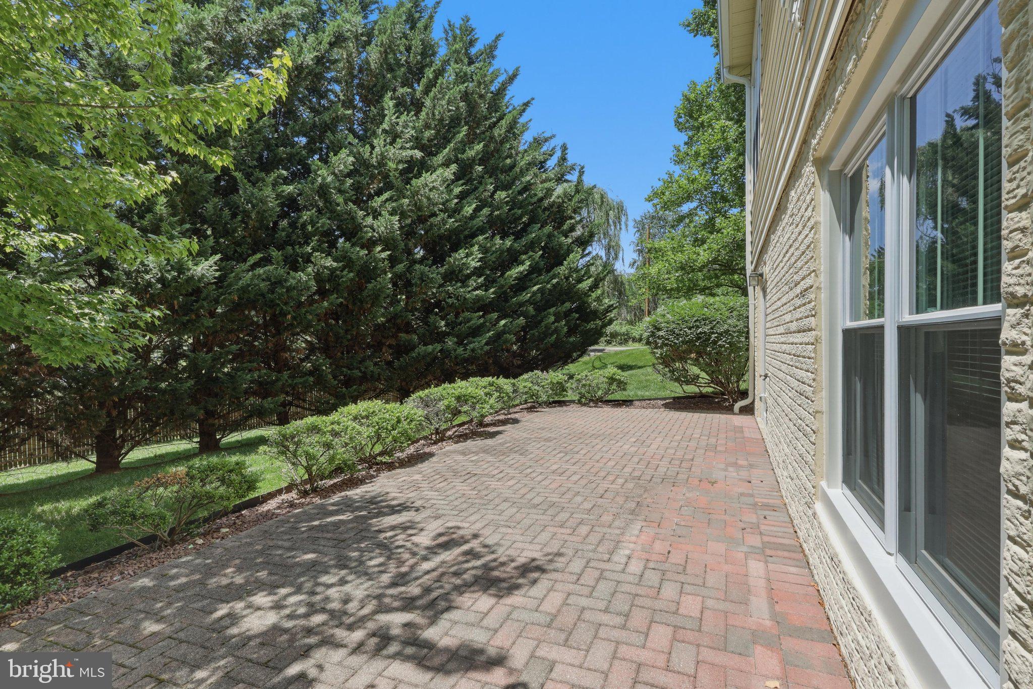 CLARKSBURG - Residential